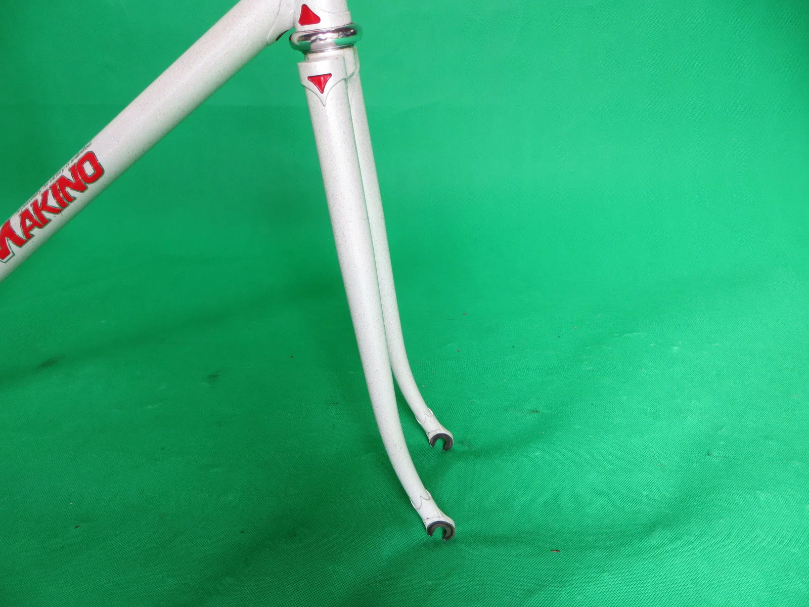 MAKINO // White flake // 53.5cm - Image 11