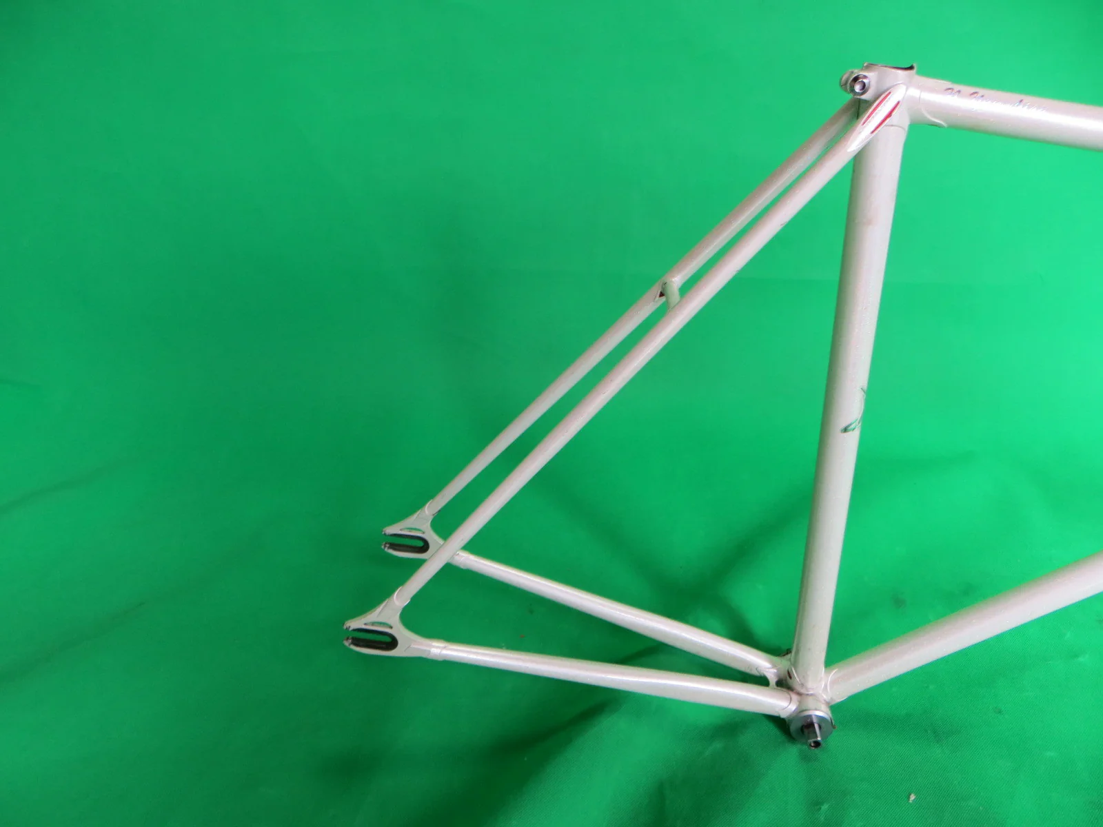 MAKINO // White flake // 53.5cm - Image 15