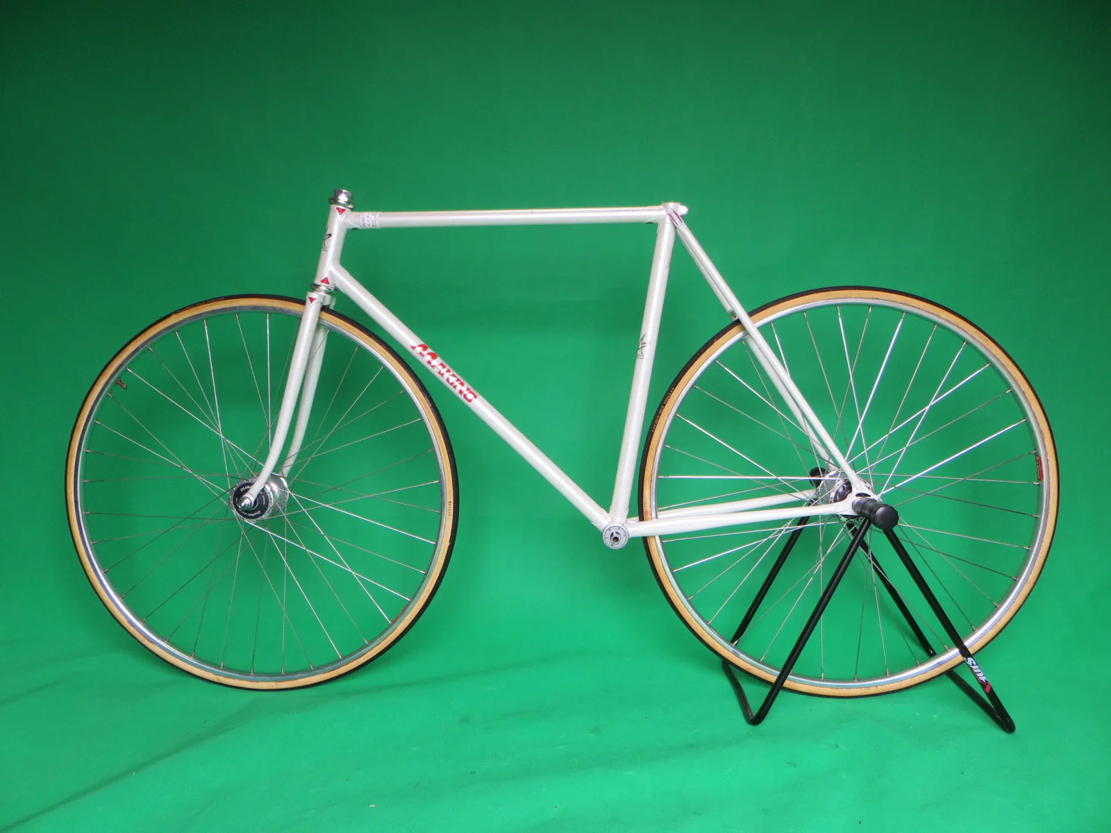 MAKINO // White flake // 53.5cm - Image 2