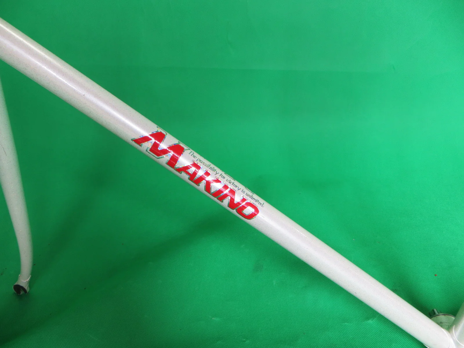 MAKINO // White flake // 53.5cm - Image 7
