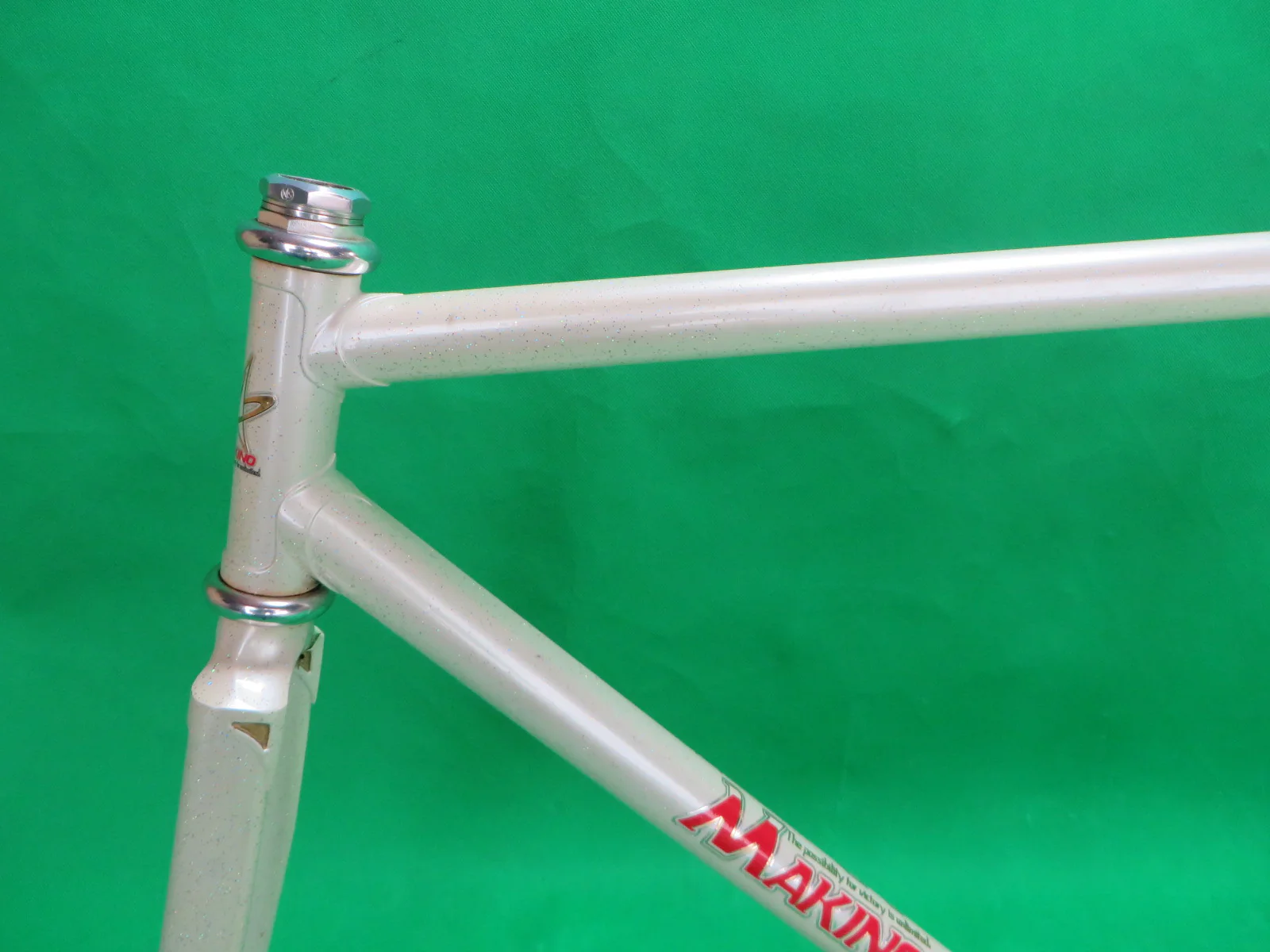 Makino // White with rainbow flake // 51cm - Image 4