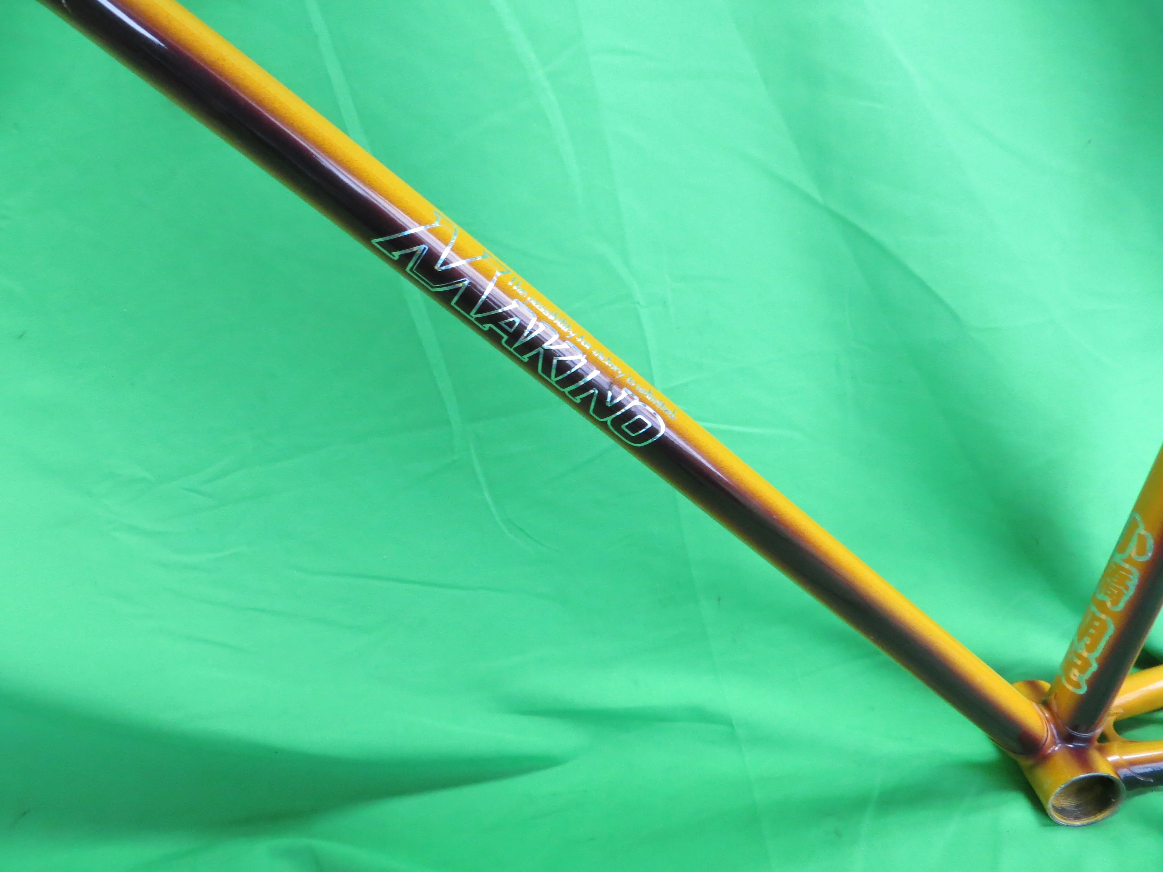 Makino // Yellow Dark Brown Fade // 54cm // For Repairs - Image 5