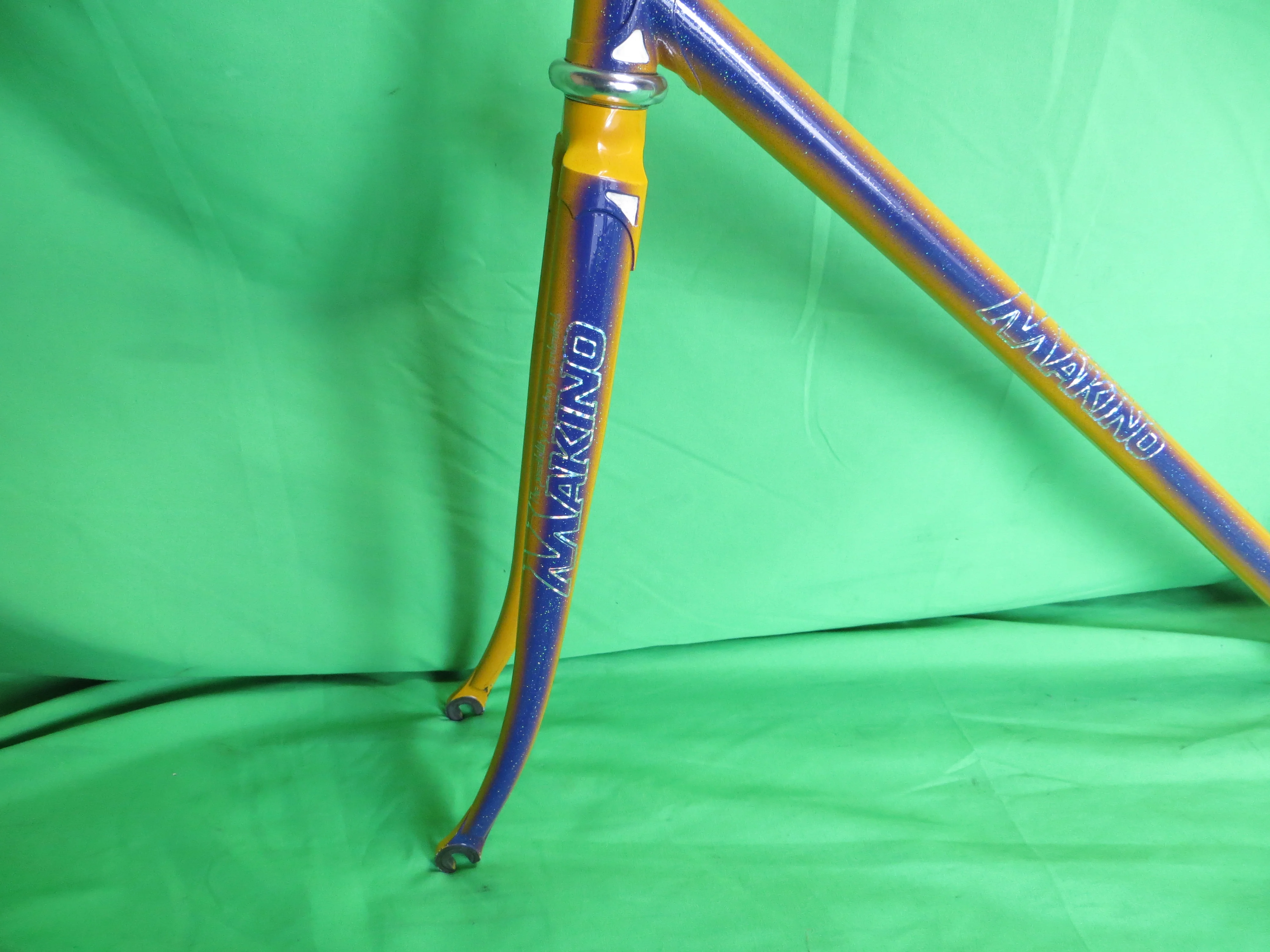 Makino // Yellow Purple Fade with Rainbow Flake // 53cm - Image 3