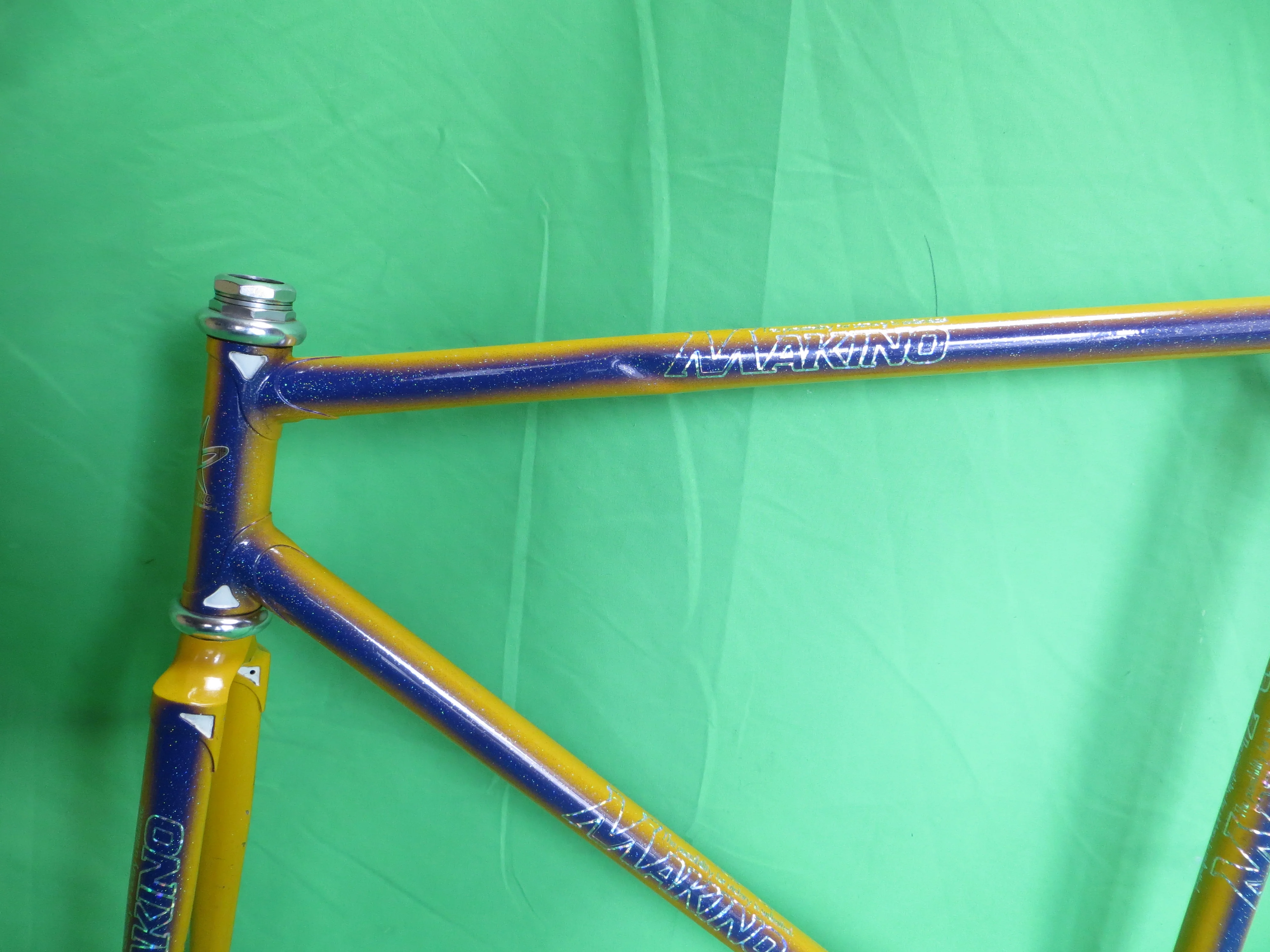 Makino // Yellow Purple Fade with Rainbow Flake // 53cm - Image 4