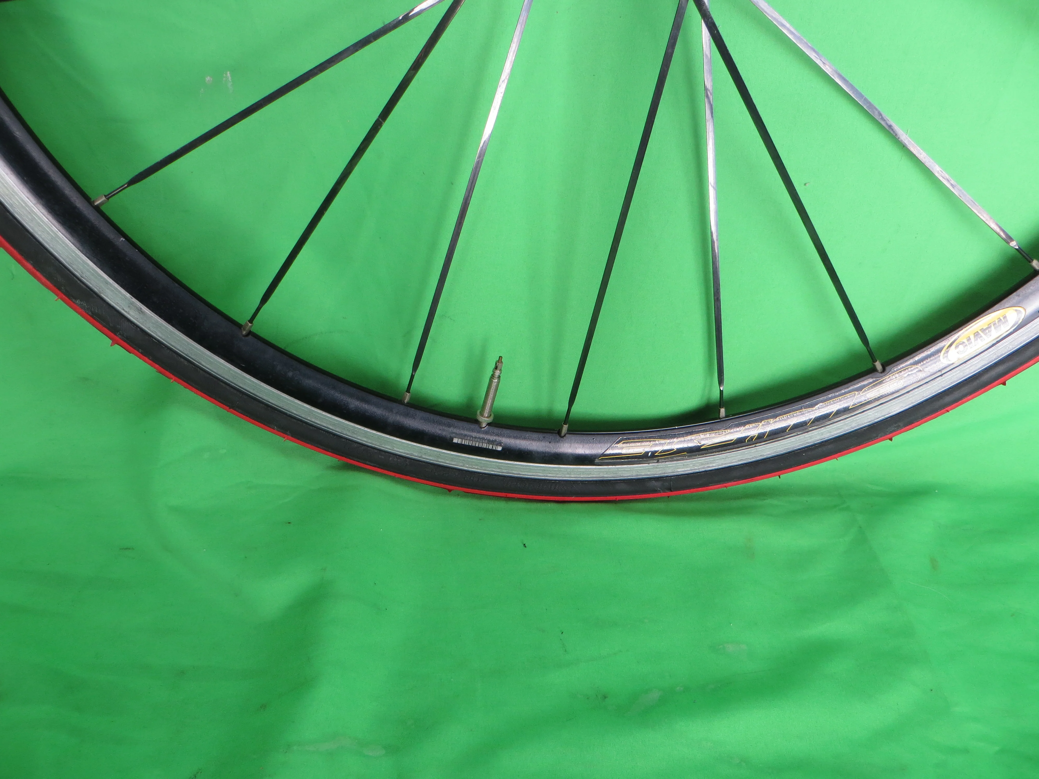 Mavic Elipse Pro 700c 120mm Wheel Set, Panaracer Tires (26020919) - Image 10