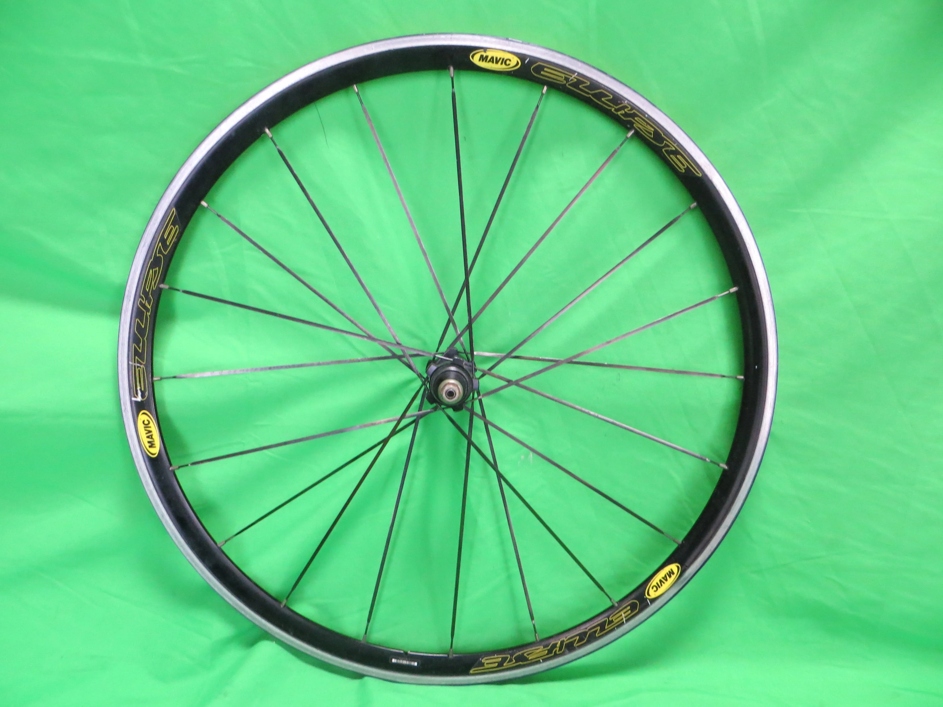 Mavic Elipse Rear Clincher Wheel 700c 120mm (25072101) - Image 4