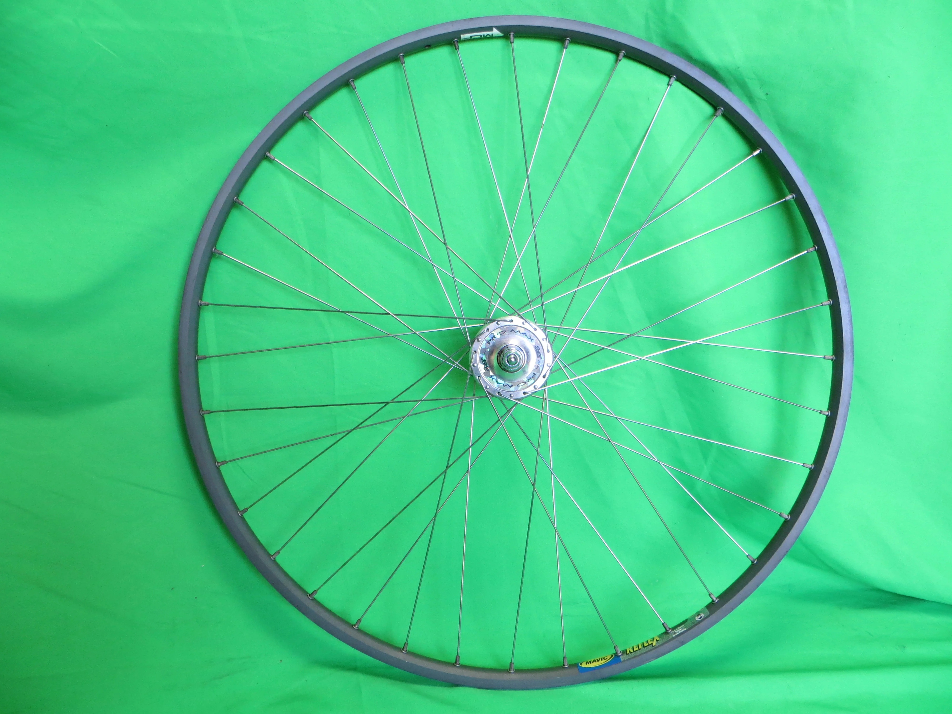 Mavic Reflex 700c Tubular 36H rim, Suzue Pro Max NJS 100mm/9mm Front Hub Built by Makino (24120105) - Image 4