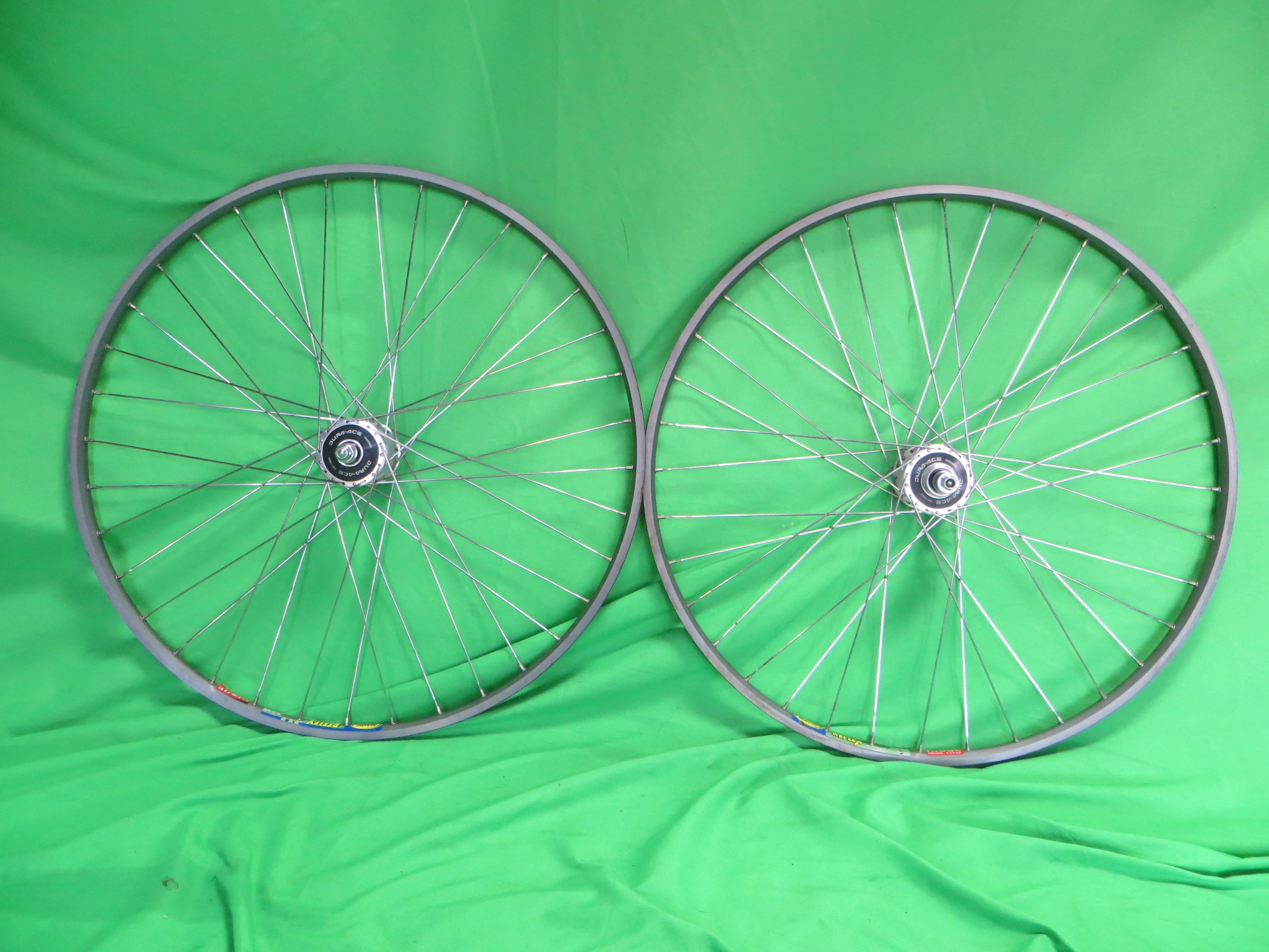 Mavic Reflex 700c Tubular Rims, Shimano Dura Ace HB-7600 NJS hubs 36H 120mm (26021502)