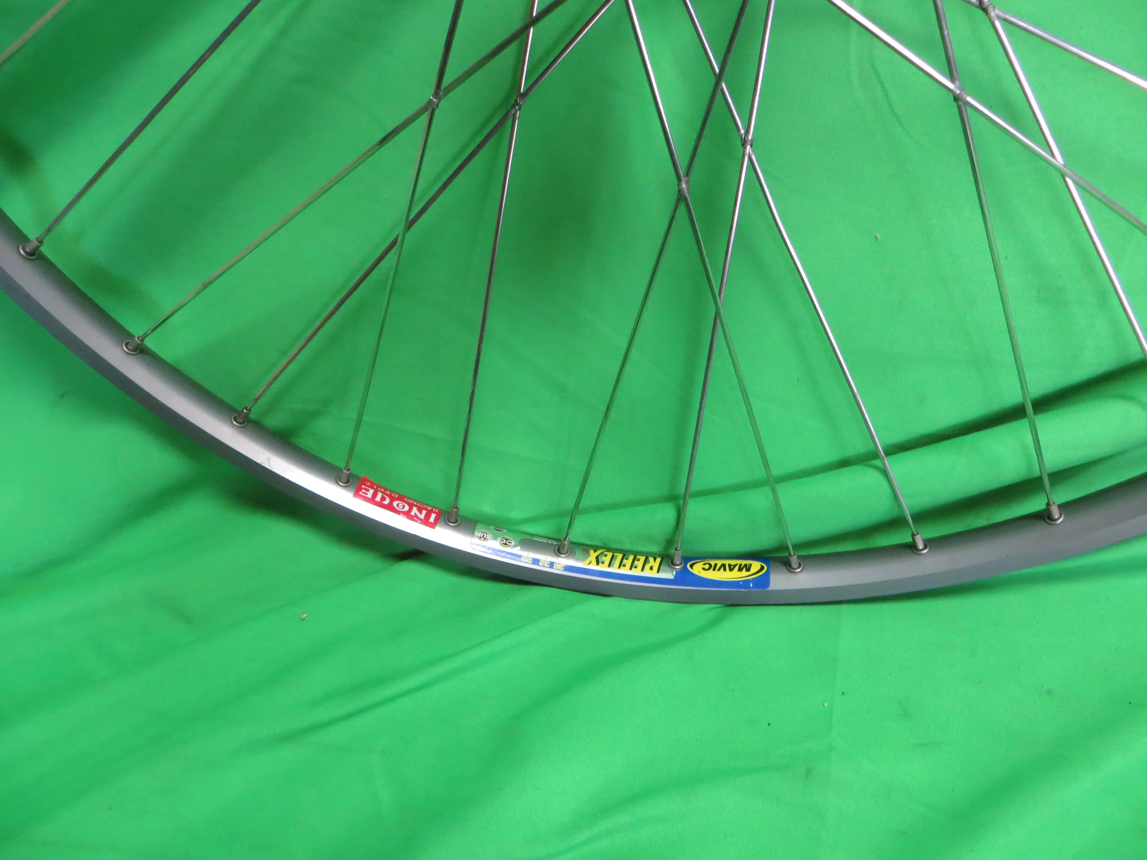 Mavic Reflex 700c Tubular Rims, Shimano Dura Ace HB-7600 NJS hubs 36H 120mm (26021502) - Image 4