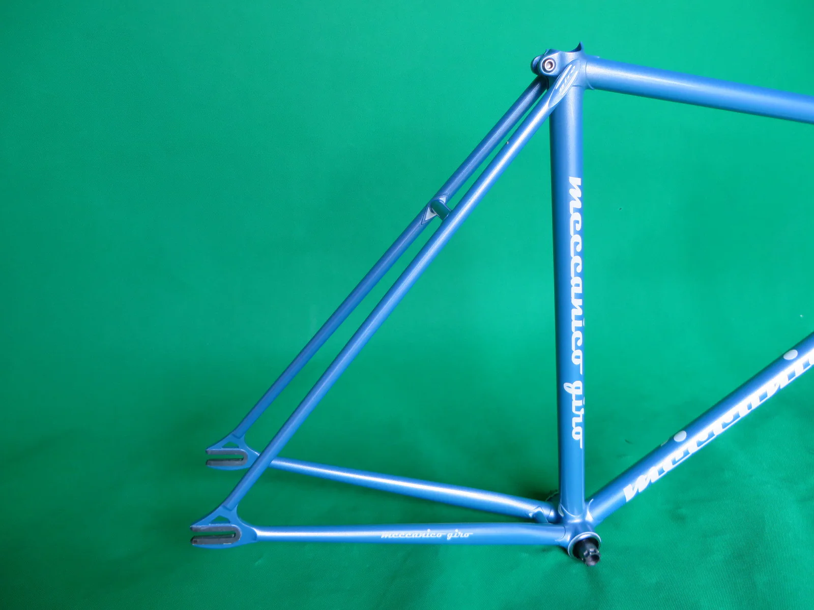 Meccanico Giro Greyish-Blue Factory Refinished {52.5cm} - Image 12