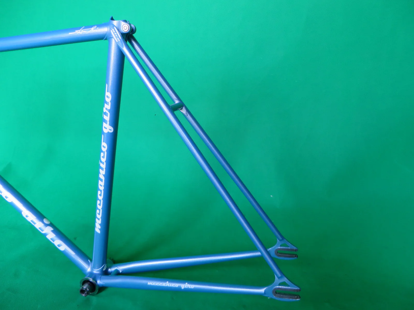 Meccanico Giro Greyish-Blue Factory Refinished {52.5cm} - Image 7
