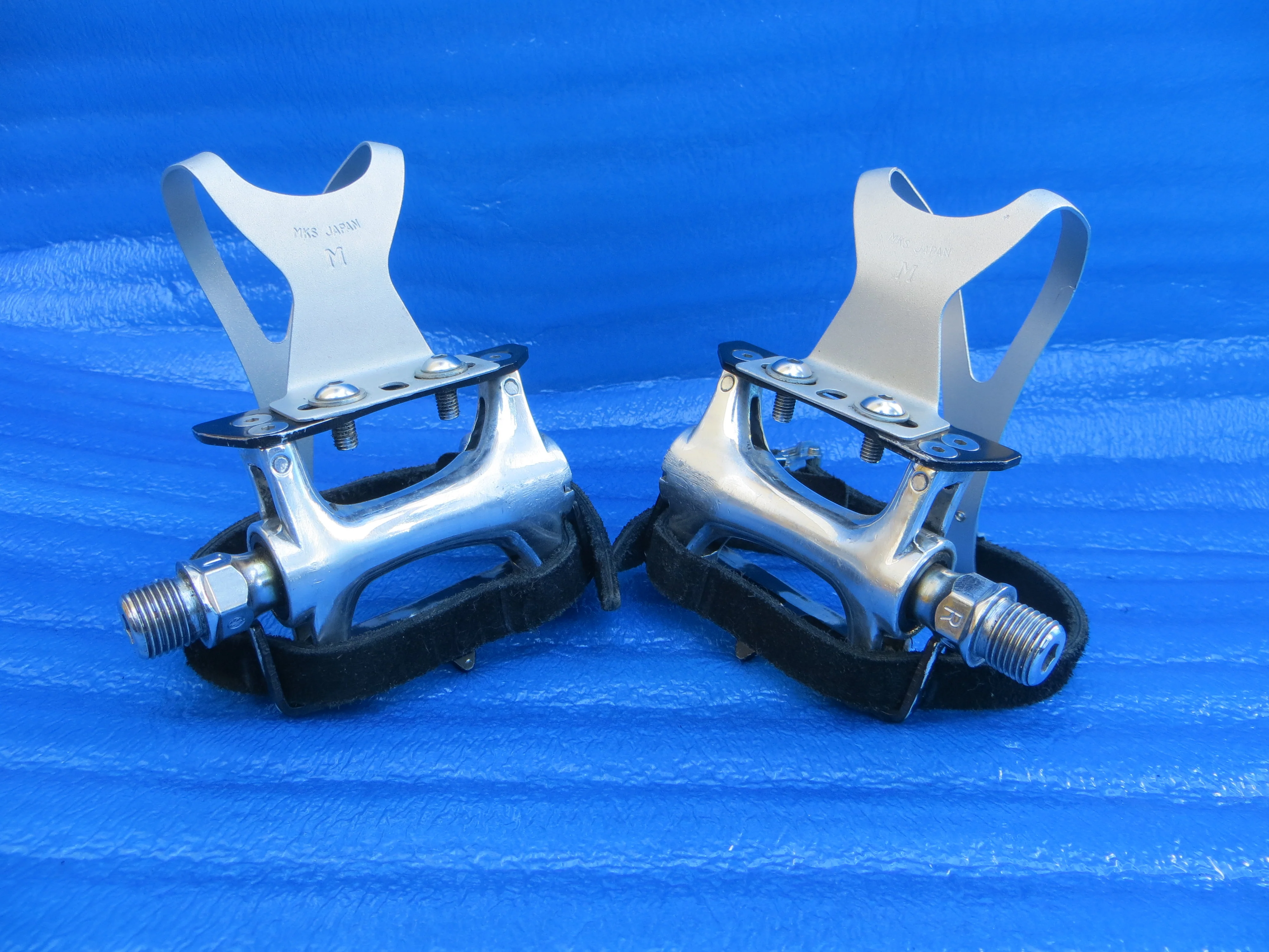 MKS Custom Nuevo NJS Pedals , MKS NJS M-size AA Clips and MKS Fit-alfa NJS Toe Straps (26011016) - Image 3