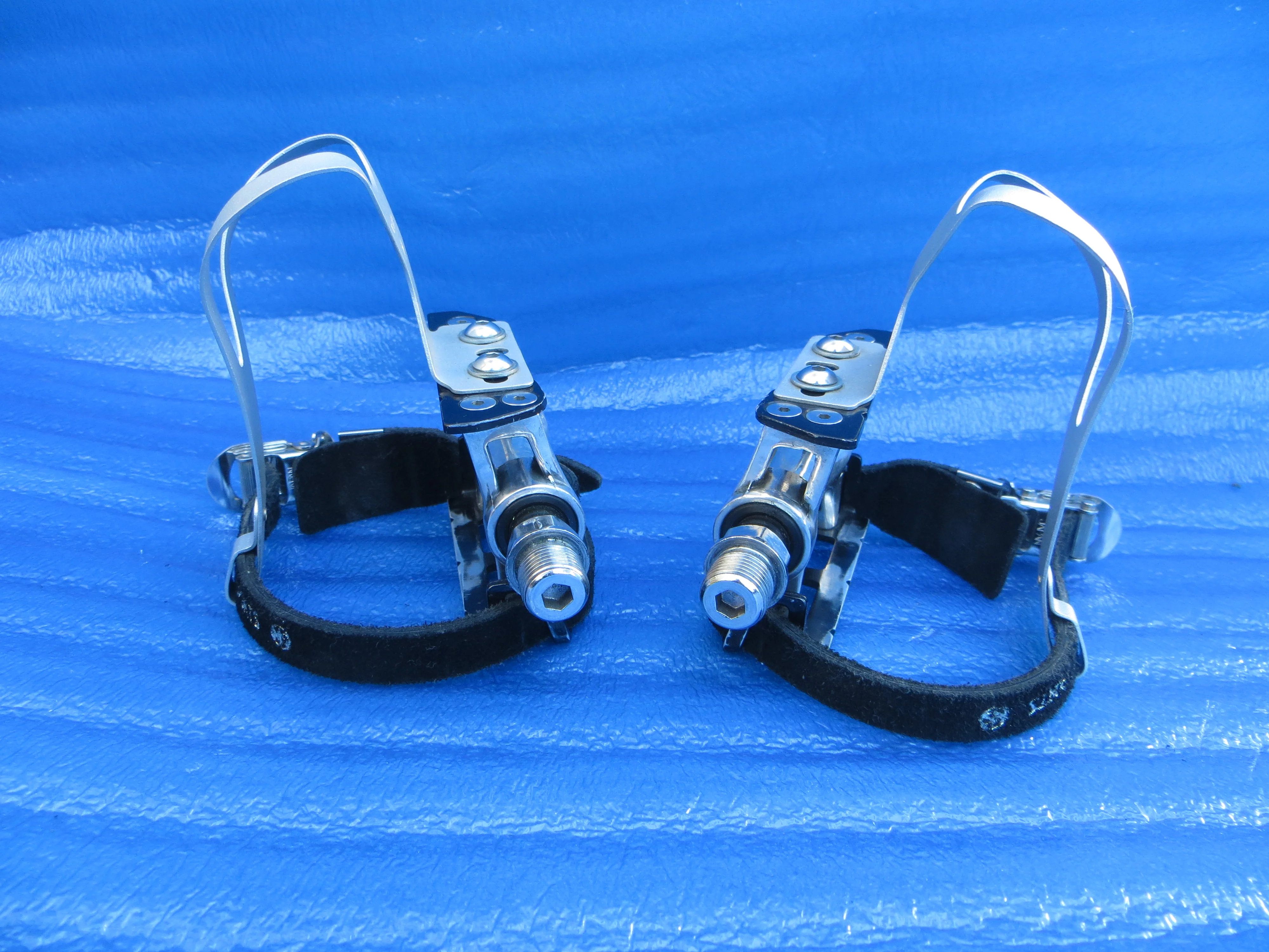 MKS Custom Nuevo NJS Pedals , MKS NJS M-size AA Clips and MKS Fit-alfa NJS Toe Straps (26011016) - Image 5