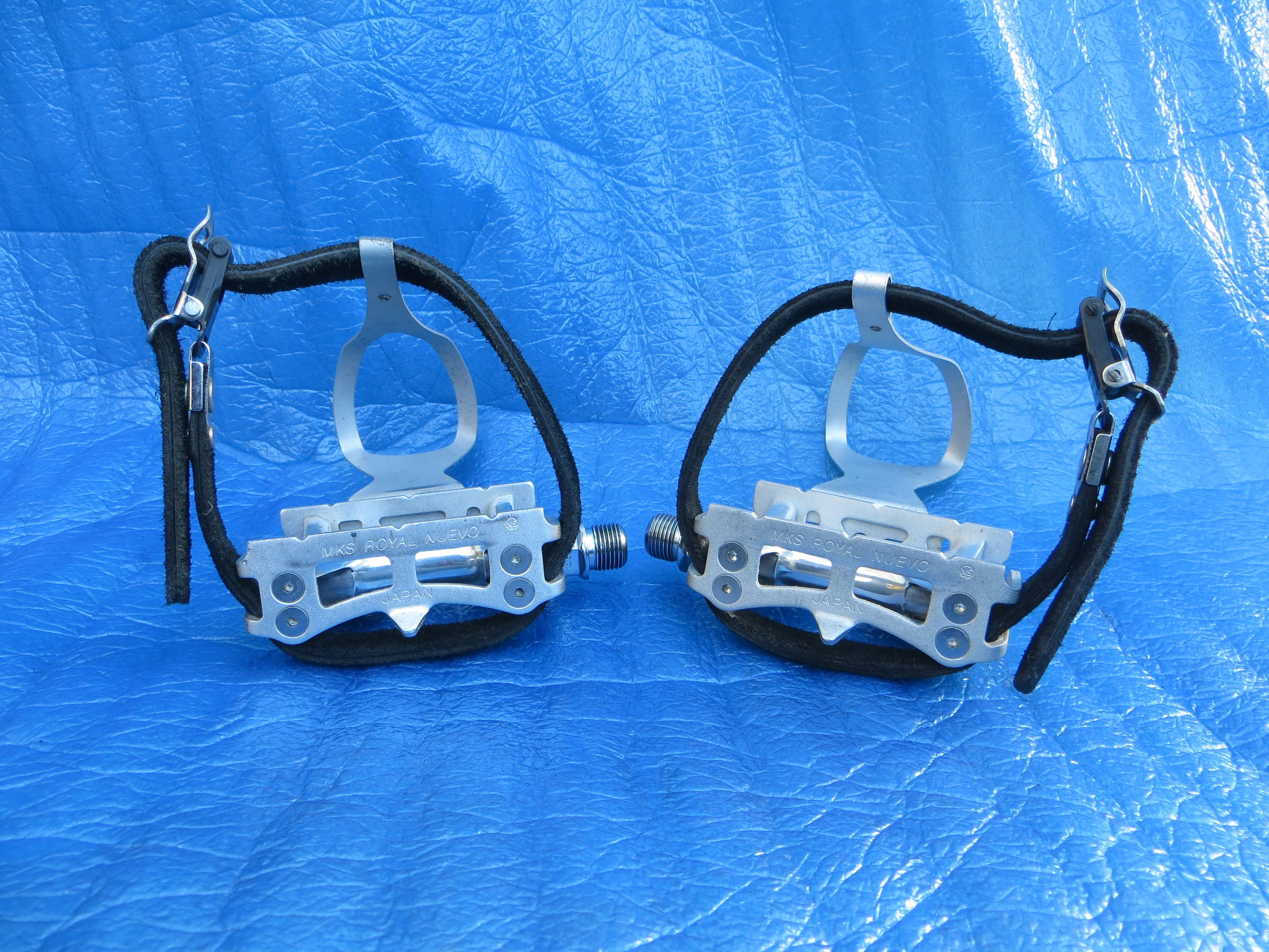 MKS Royal Nuevo NJS Pedals , MKS NJS M-size AA Clips and Toshi NJS Toe Straps (25120708)
