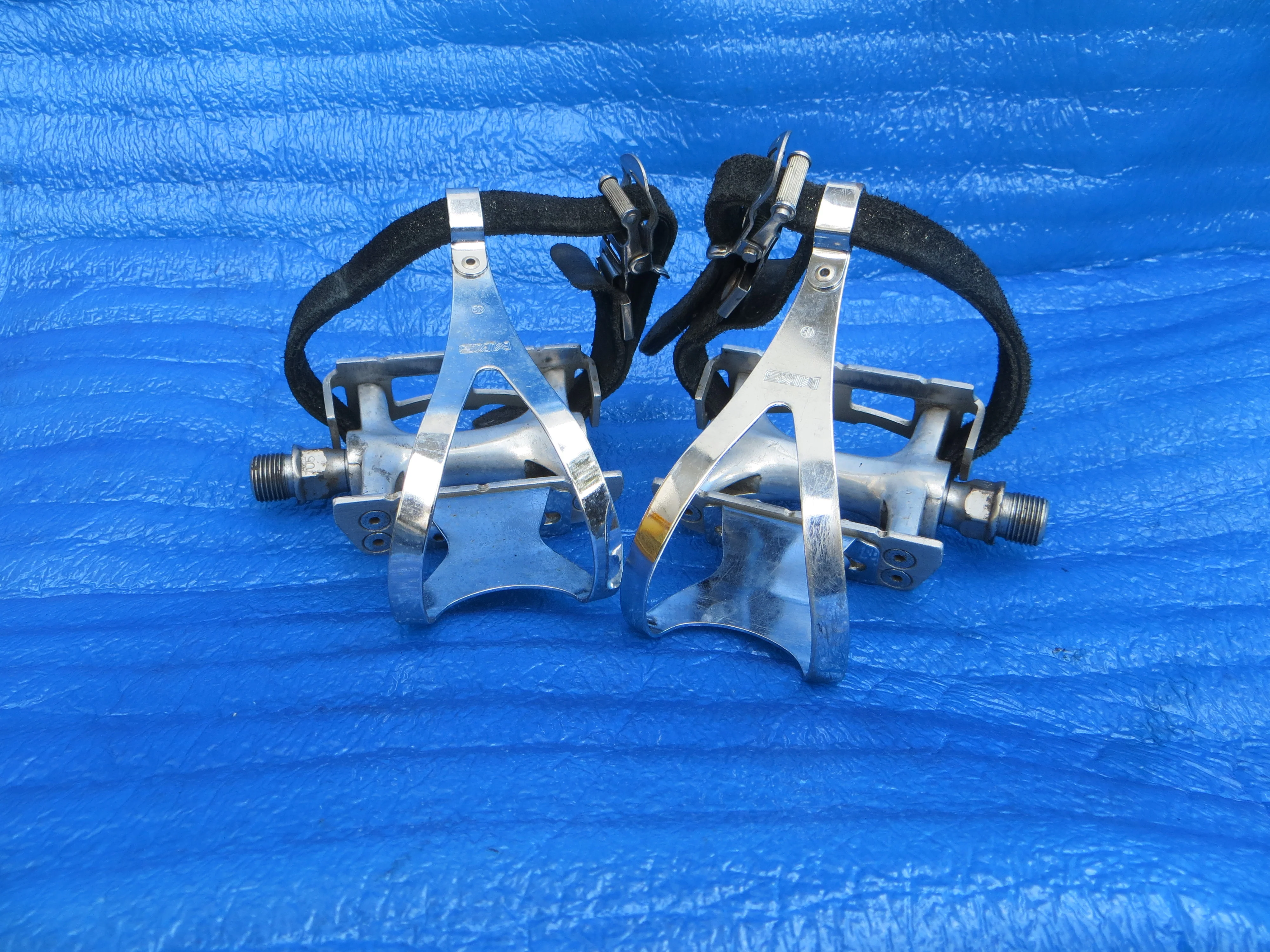 MKS Royal Nuevo NJS Pedals , MKS NJS M-size Steel Clips and MKS Fit-α Sports NJS Toe Straps (26022403) - Image 2