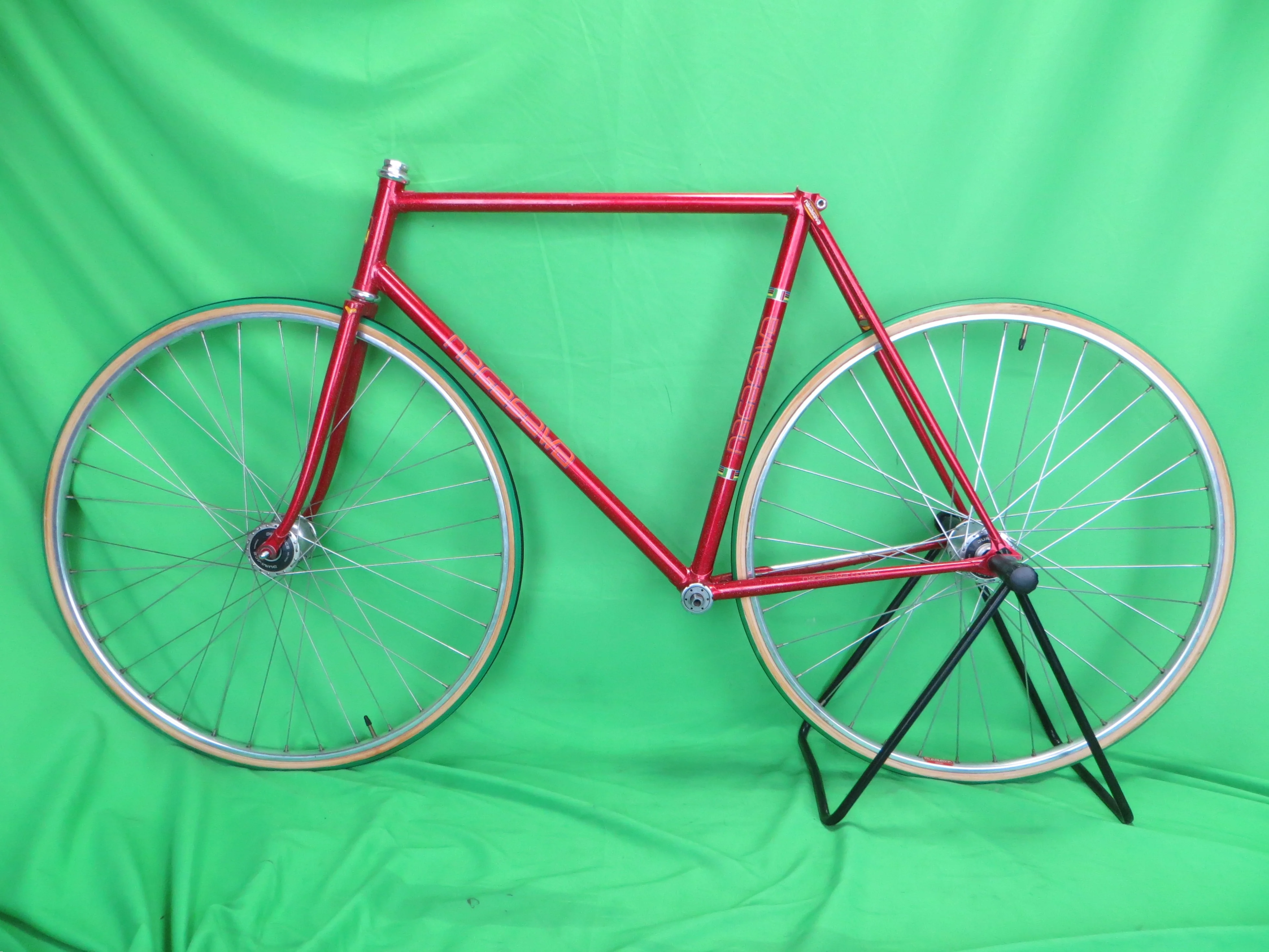 Nagasawa // Red Metallic with rainbow flake // 54.5cm #2 - Image 16