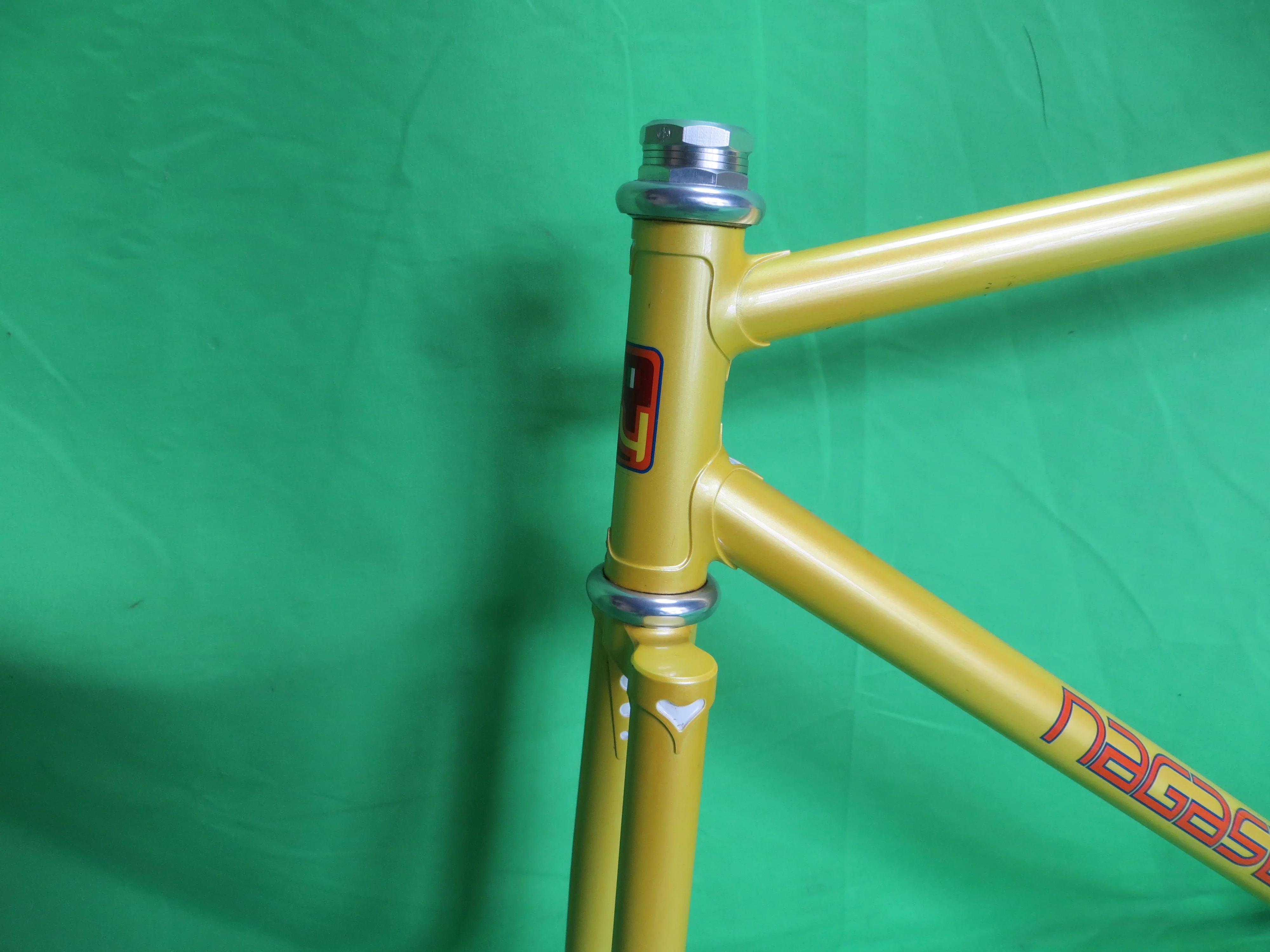 Nagasawa // Yellow Metallic // 51.5cm - Image 2