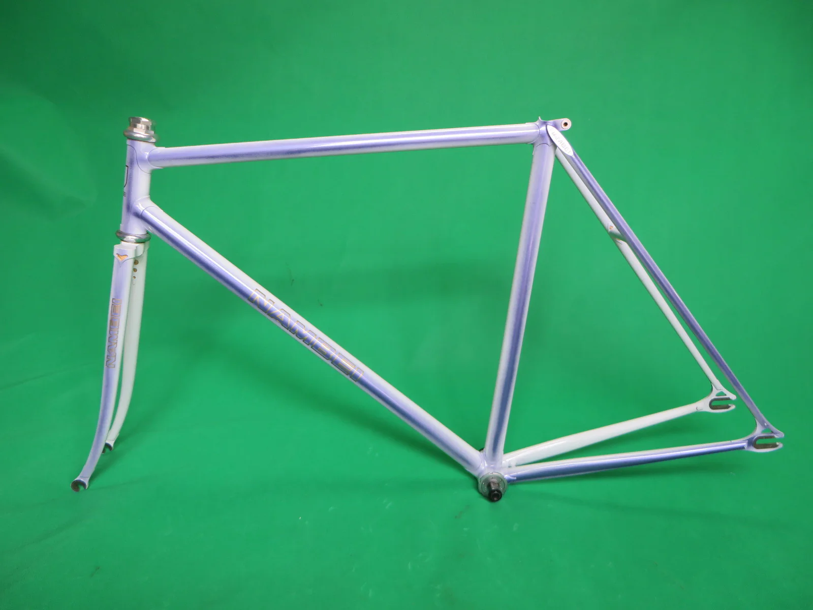 NAMBEI | Purple White Fade | 52.5cm