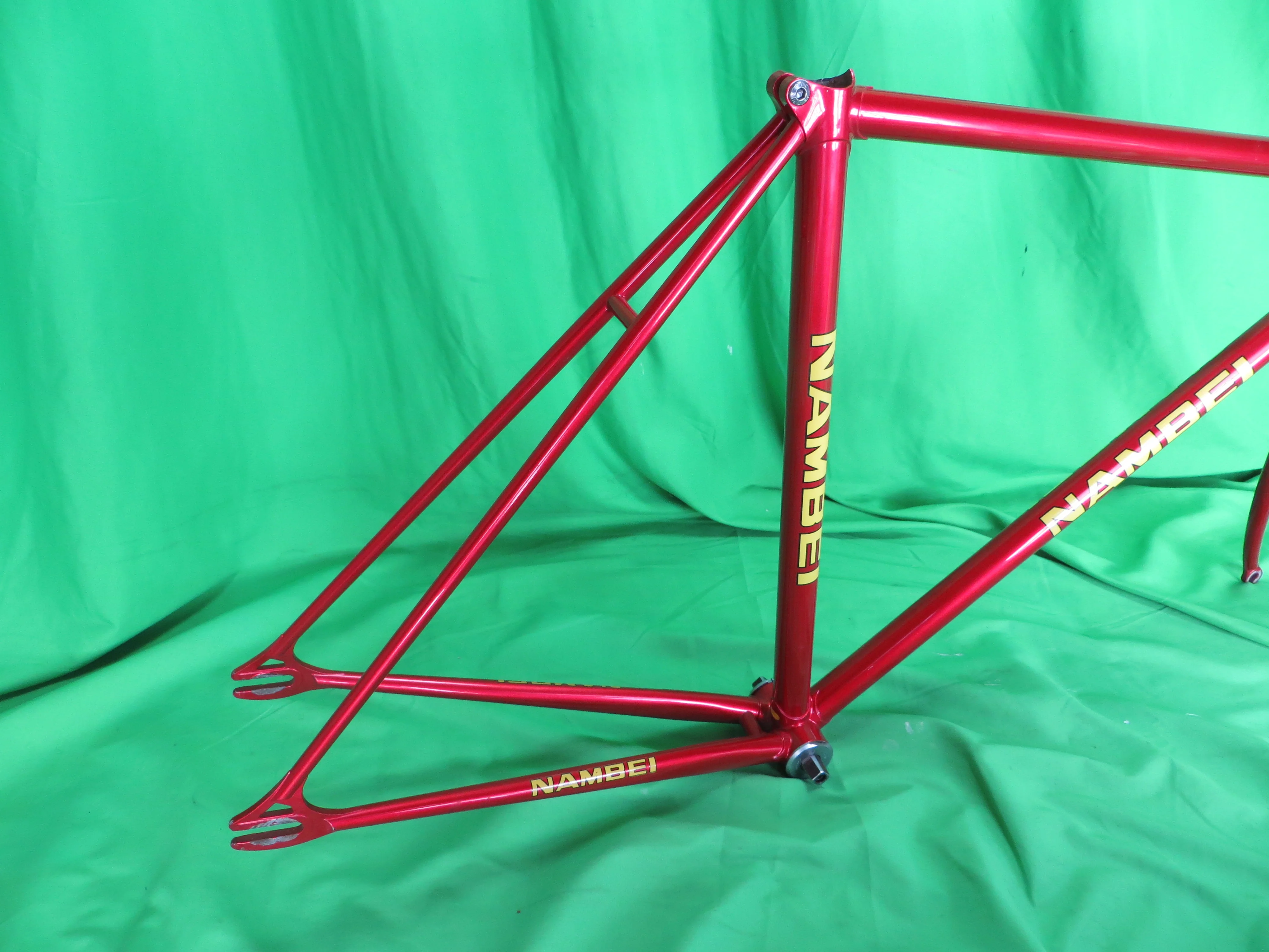 NAMBEI // Red Metallic // 49cm - Image 15