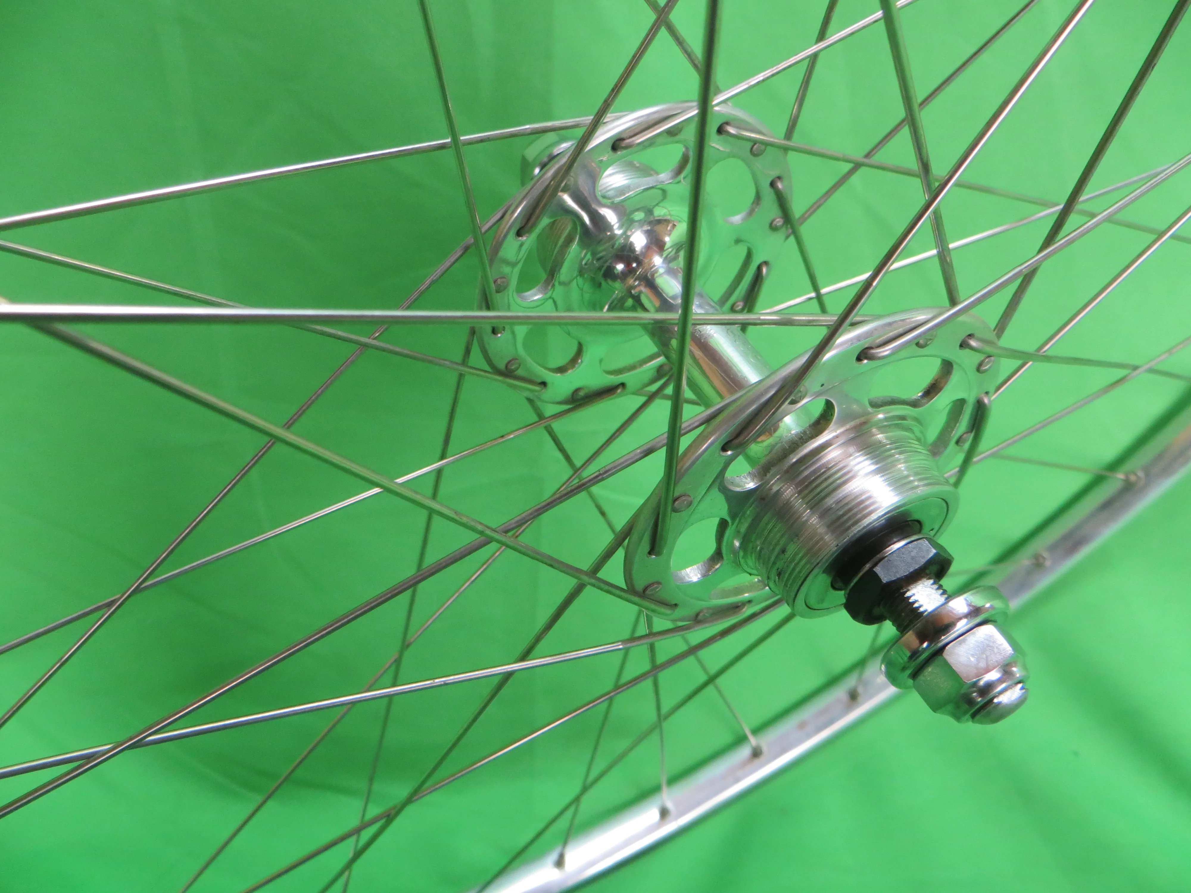 Never Used Araya Gold World Champion 16B NJS 700c Tubular Rim, SunShine Professional 36H 110mm NJS Rear Hub (25111802) - Image 3