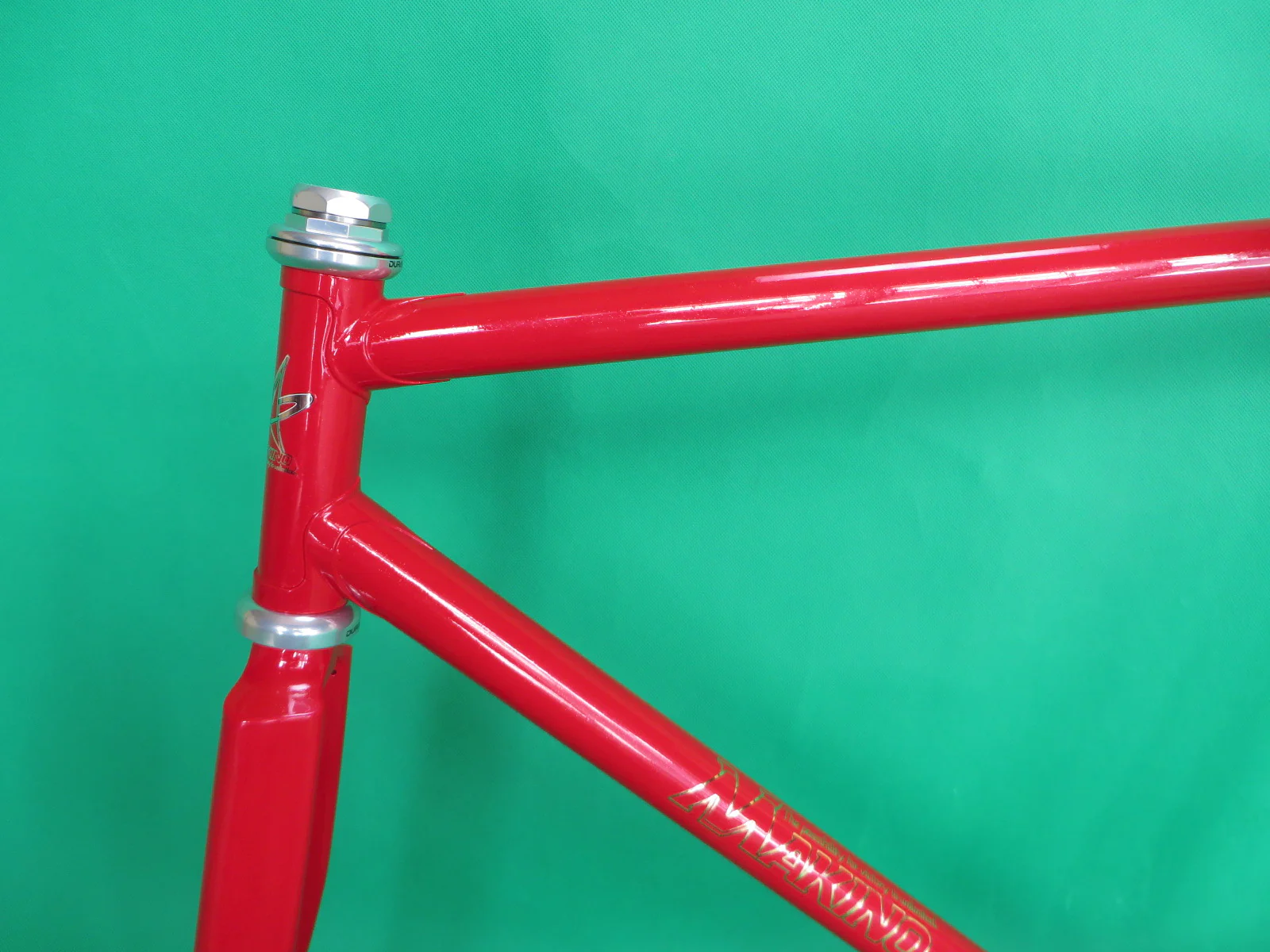 Never Used Makino Columbus Max Fork/  Reynolds 631 // Red / Black Fade // 52.5cm - Image 4