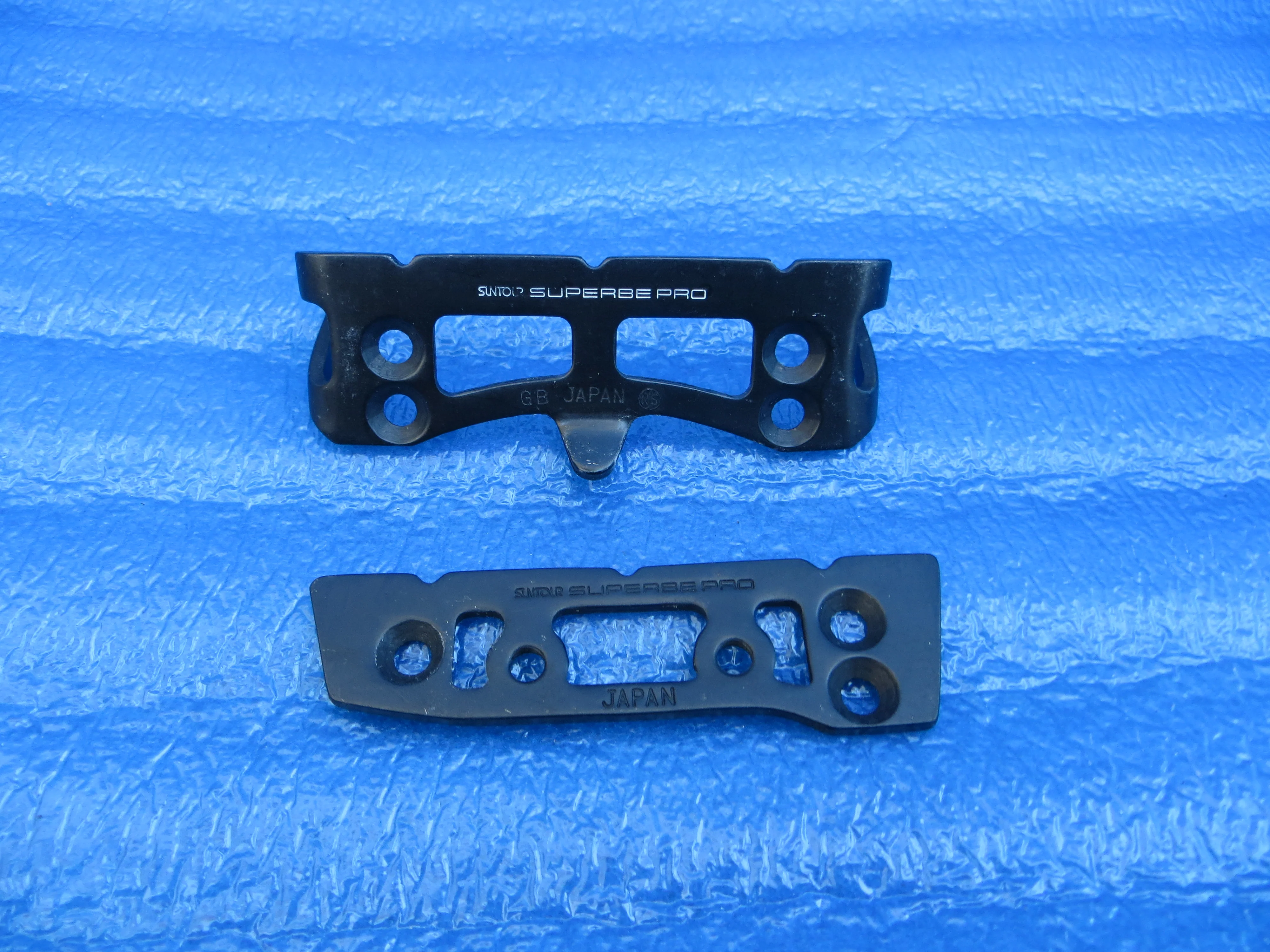 Never Used Suntour Superbe Pro NJS Right Pedal Cage Plate PAIR (26011029)