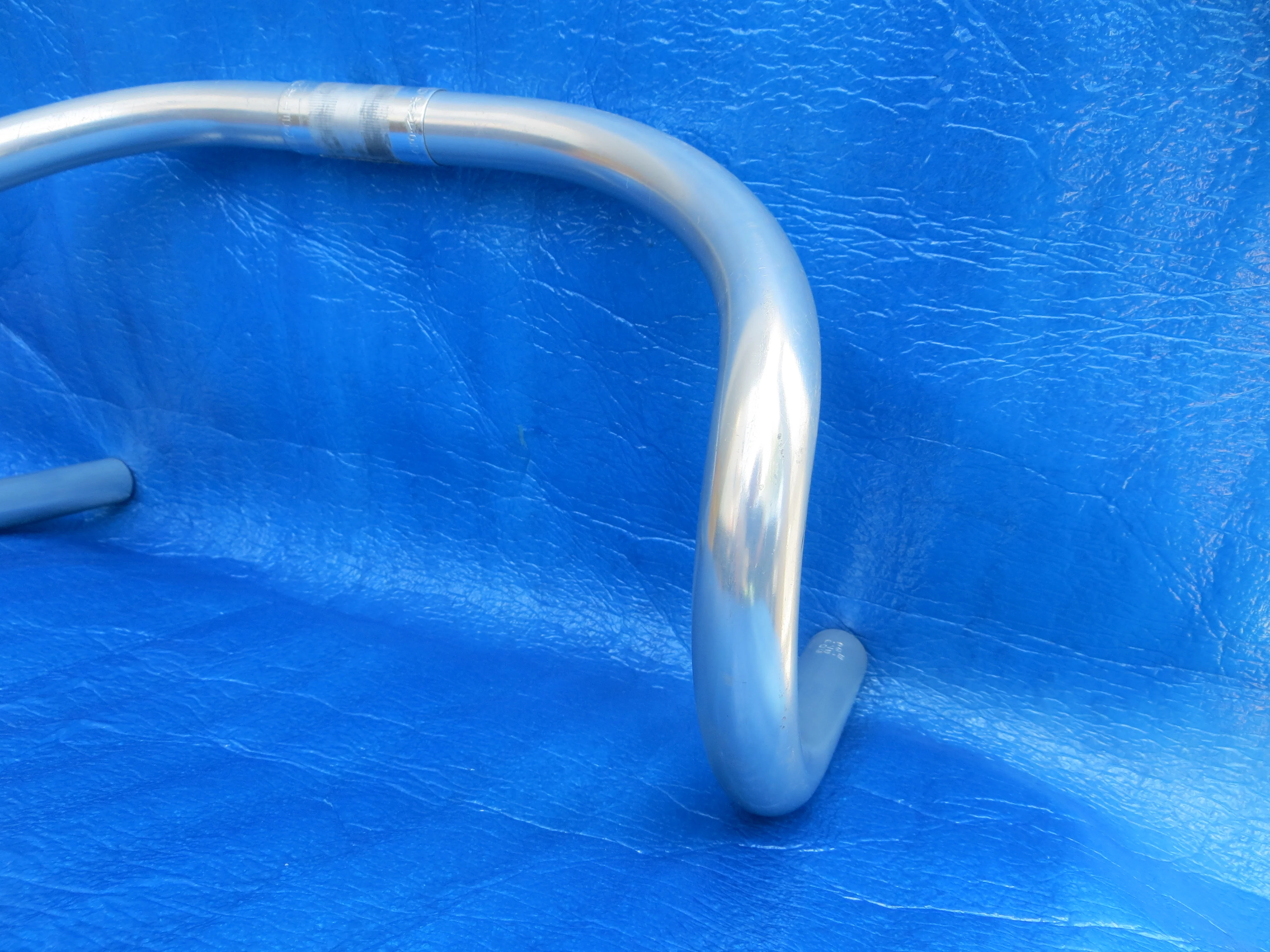 Nitto B123 AA NJS Handlebar 37cm (25062802) - Image 3