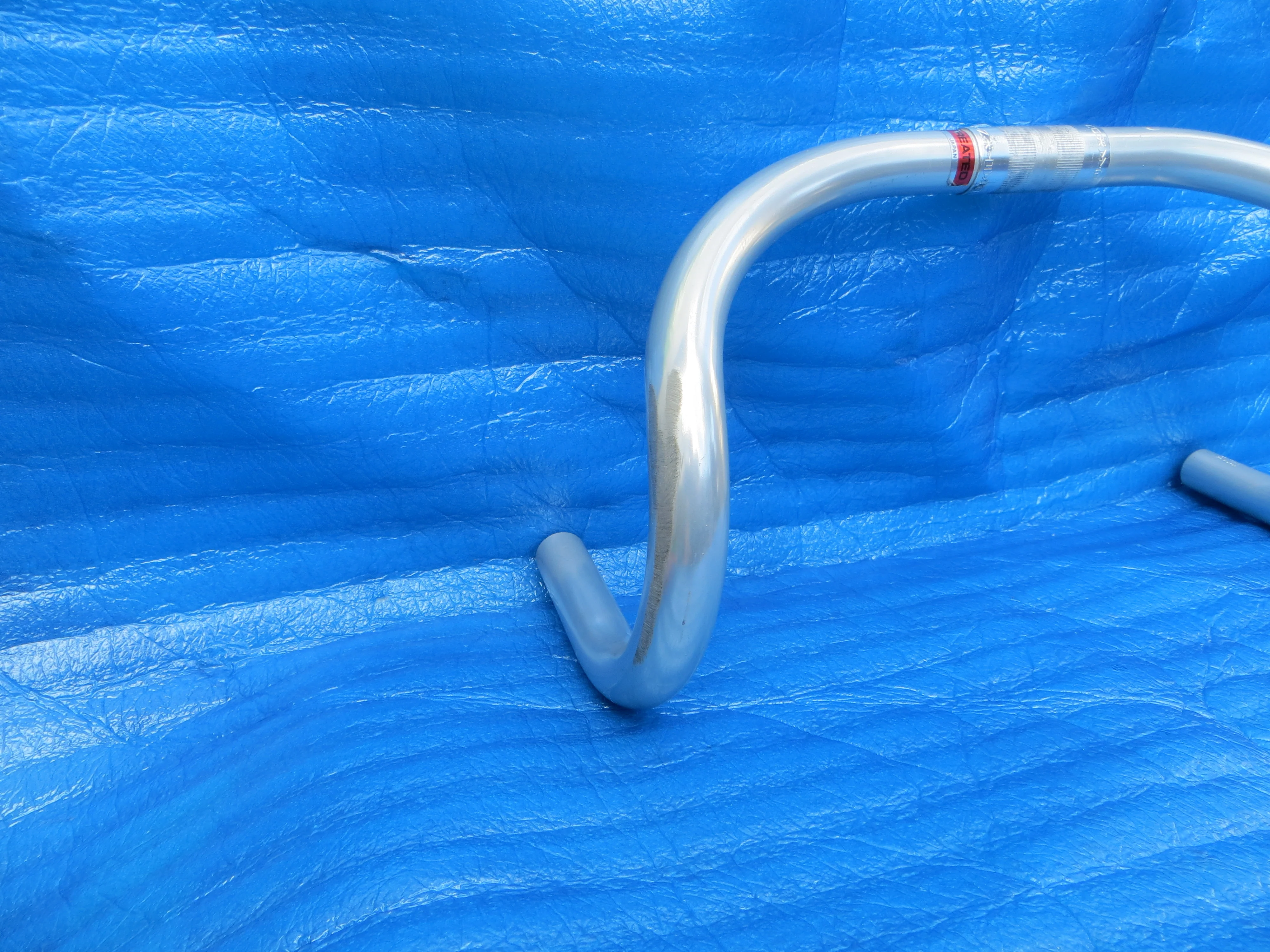 Nitto B123 AA NJS Handlebar 37cm (25092102) - Image 2