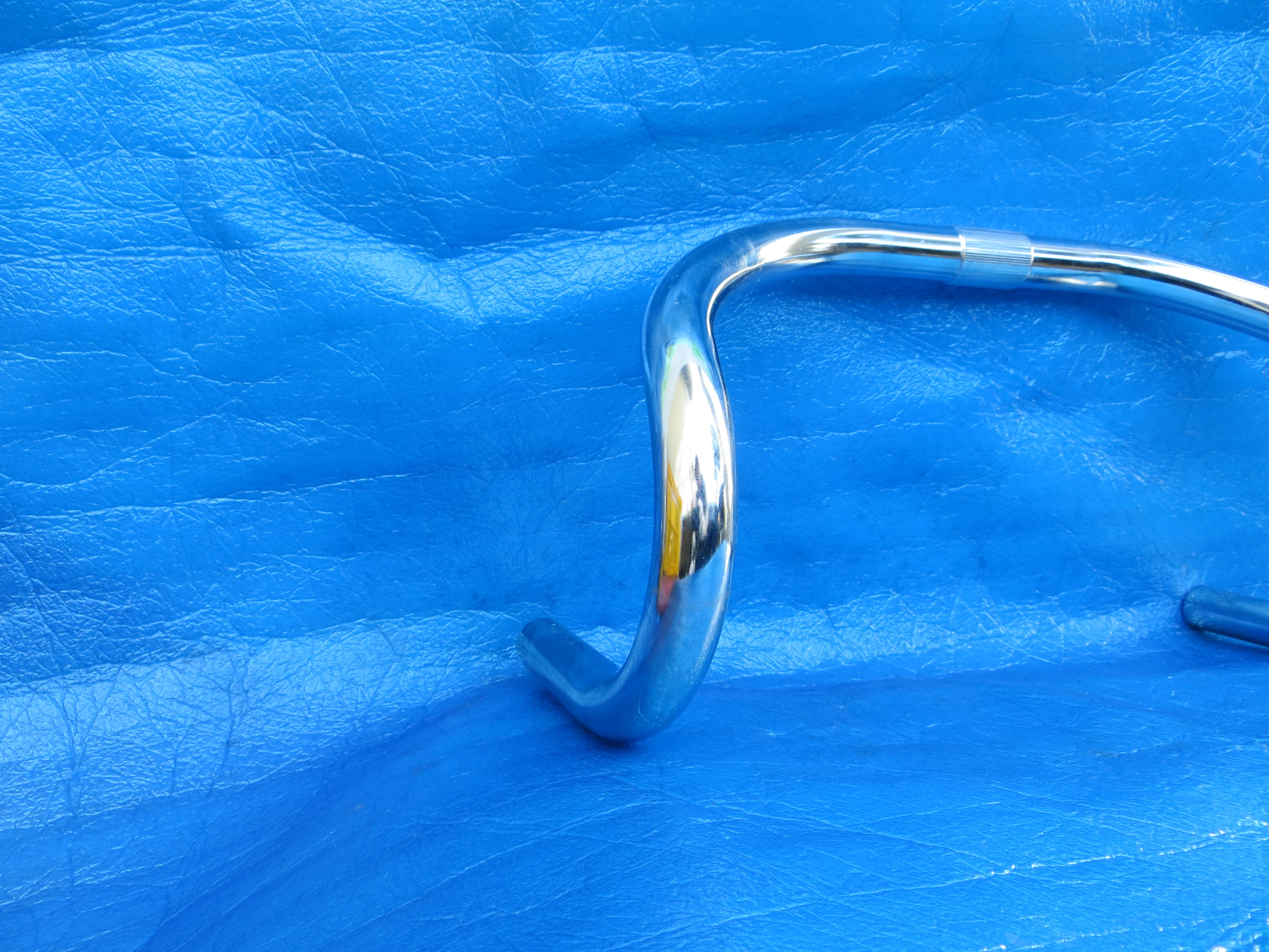 Nitto B123 Steel 37cm NJS Approved Handlebar (23101203) - Image 2