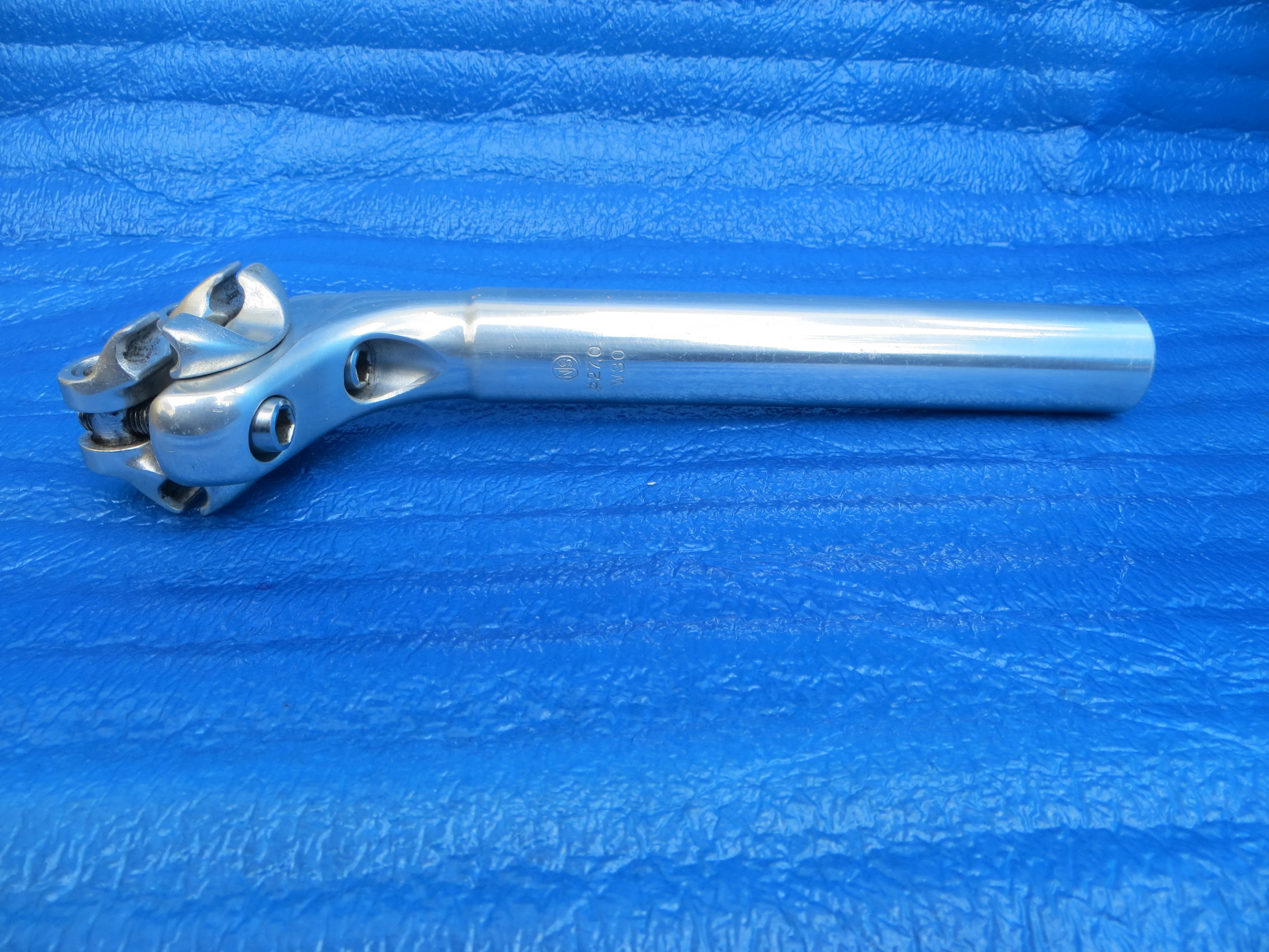 Nitto Jaguar NJ SP72 NJS Seatpost 27.0mm/30mm 210mm Long (26021005)