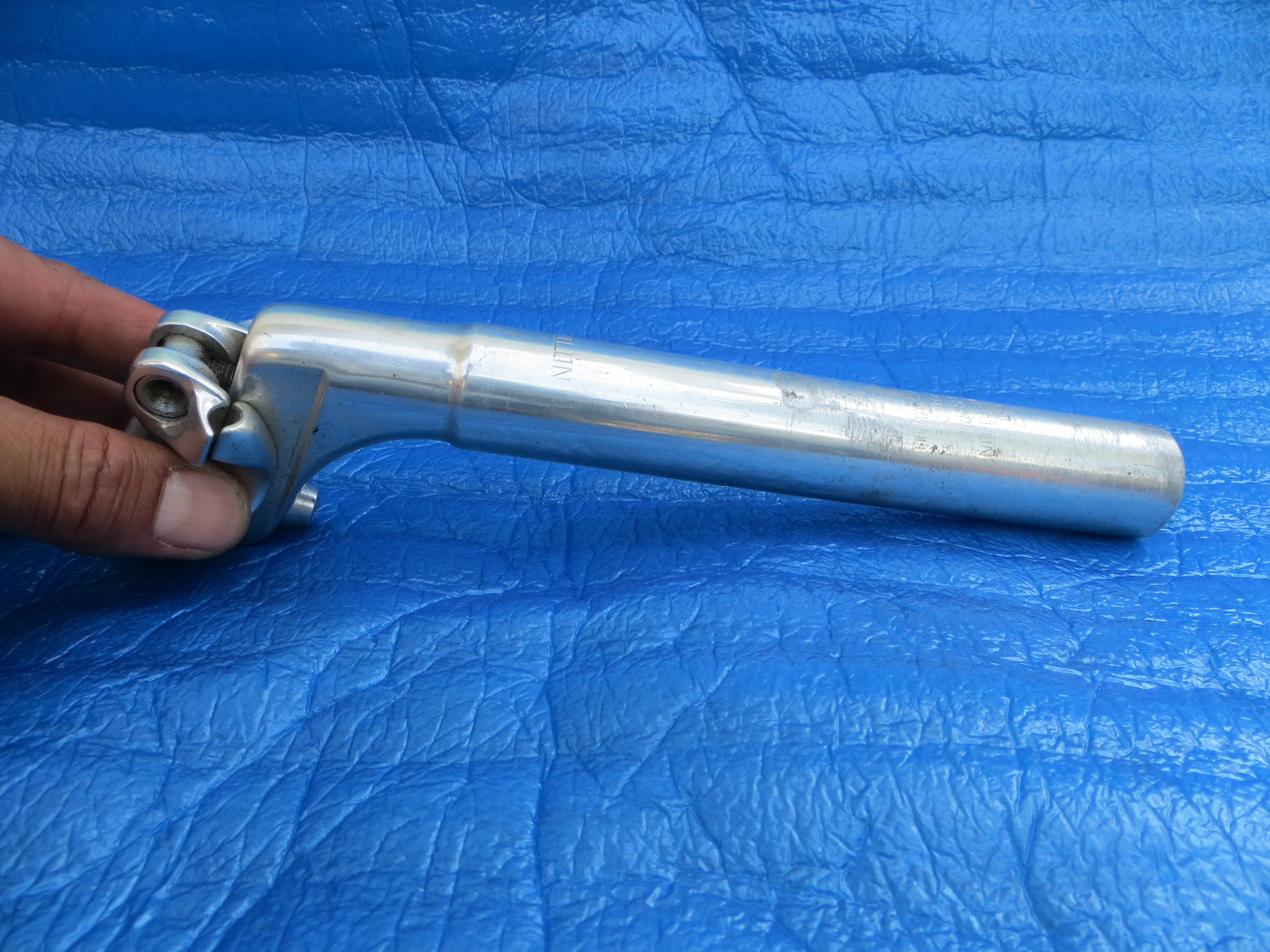 Nitto Jaguar NJ SP72 NJS Seatpost 27.2mm/30mm 210mm Long (25090607) - Image 2