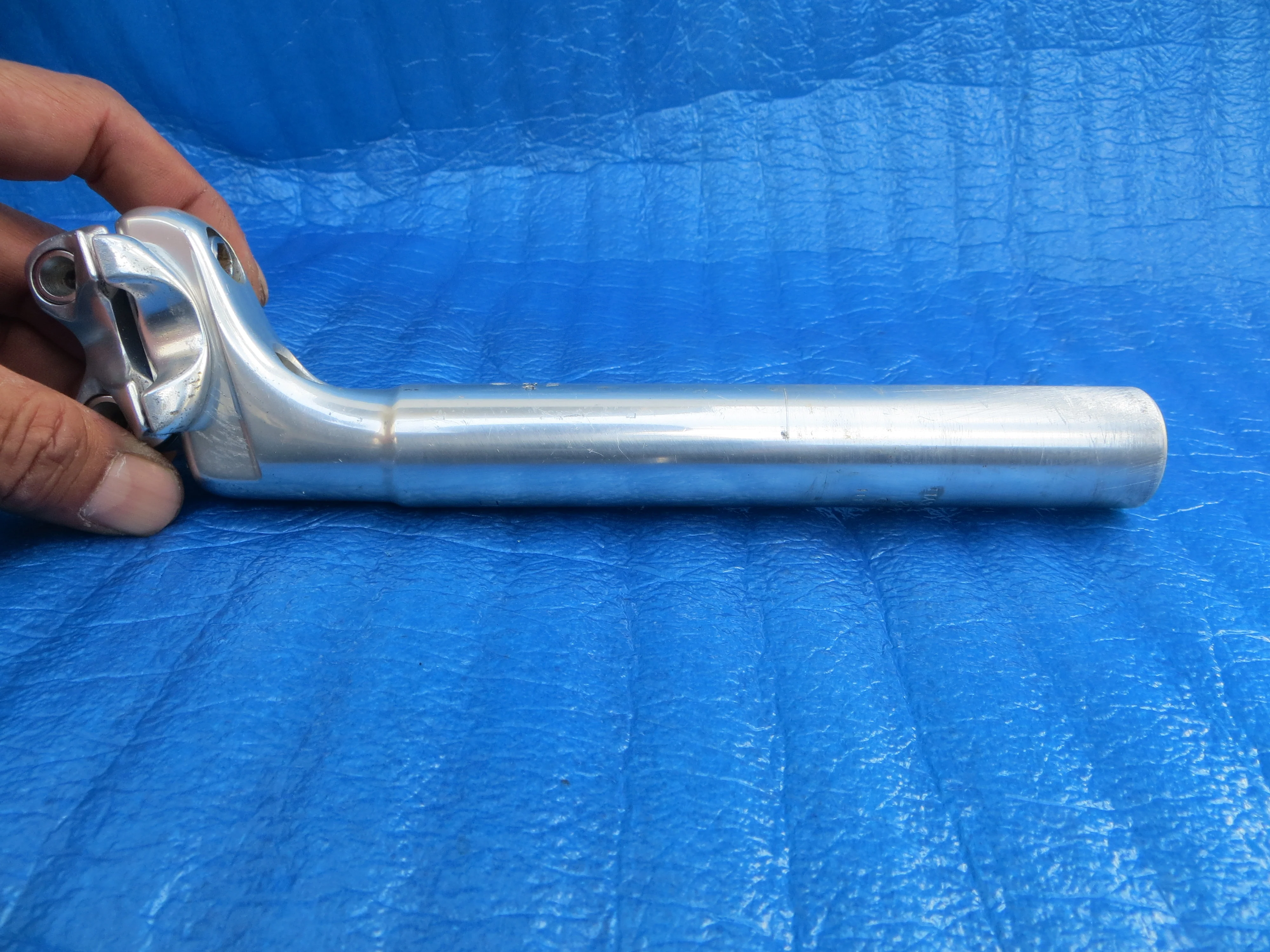 Nitto Jaguar NJ SP72 NJS Seatpost 27.2mm/30mm 210mm Long (25101003) - Image 3