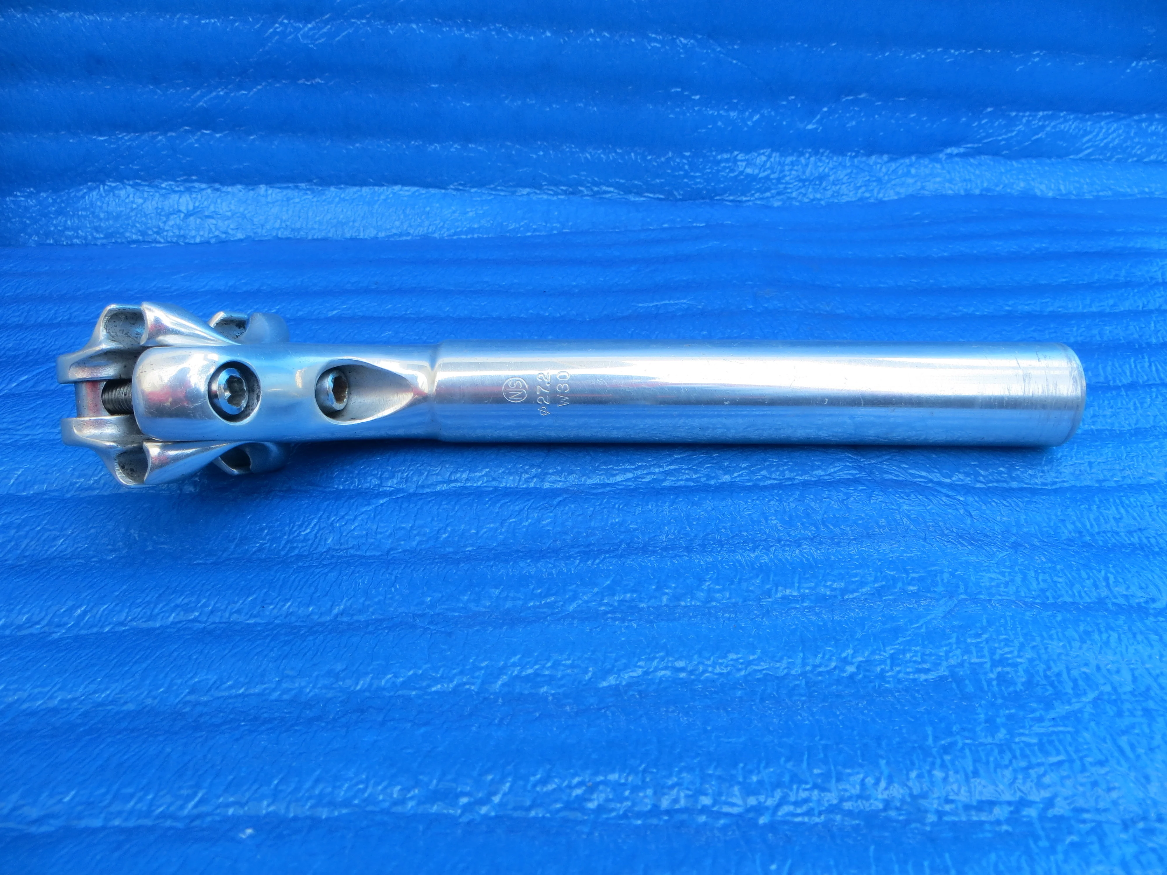 Nitto Jaguar NJ SP72 NJS Seatpost 27.2mm/30mm 210mm Long (26011907)