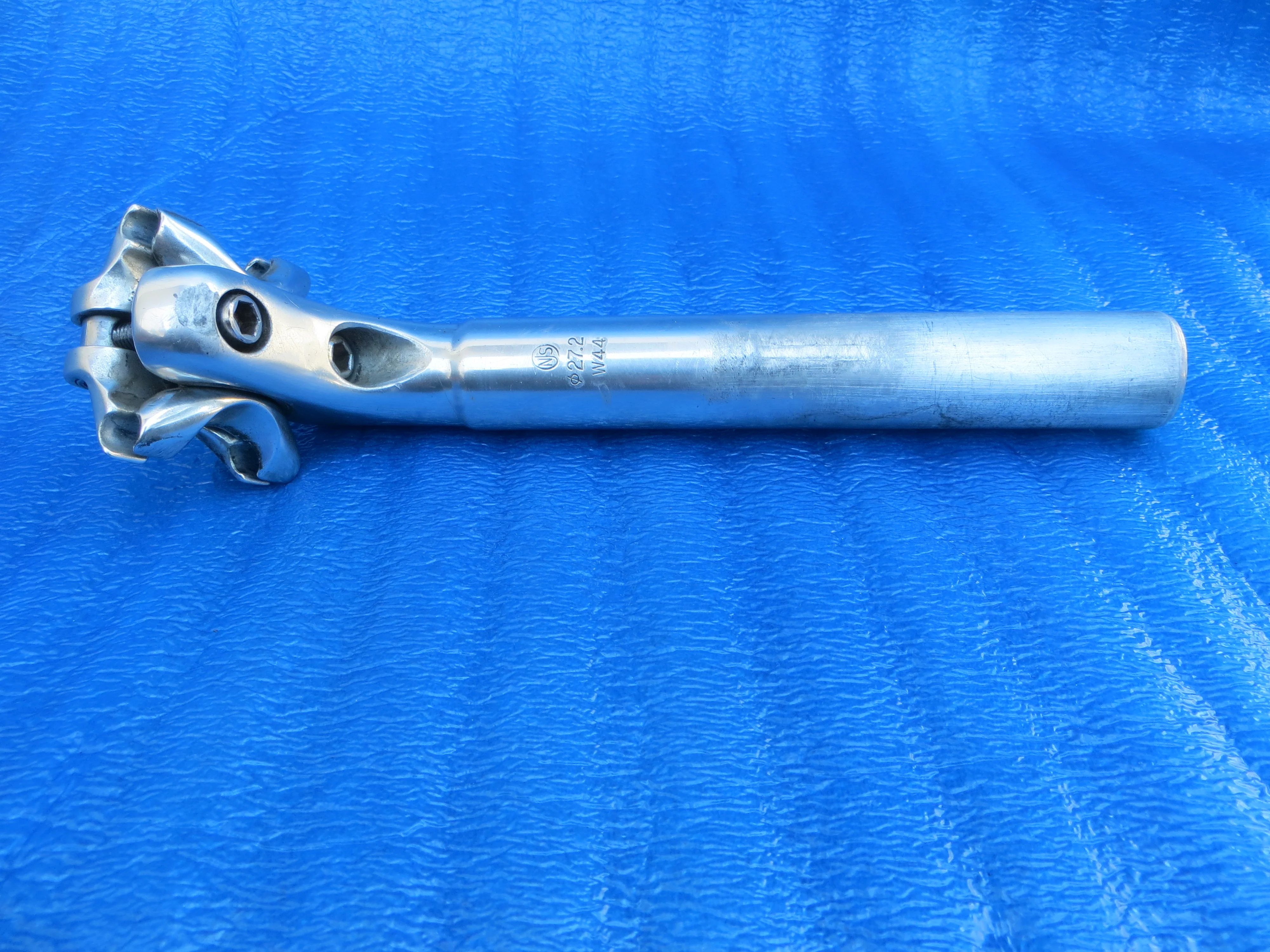 Nitto Jaguar NJ SP72 NJS Seatpost 27.2mm/44mm 210mm Long (26010914)