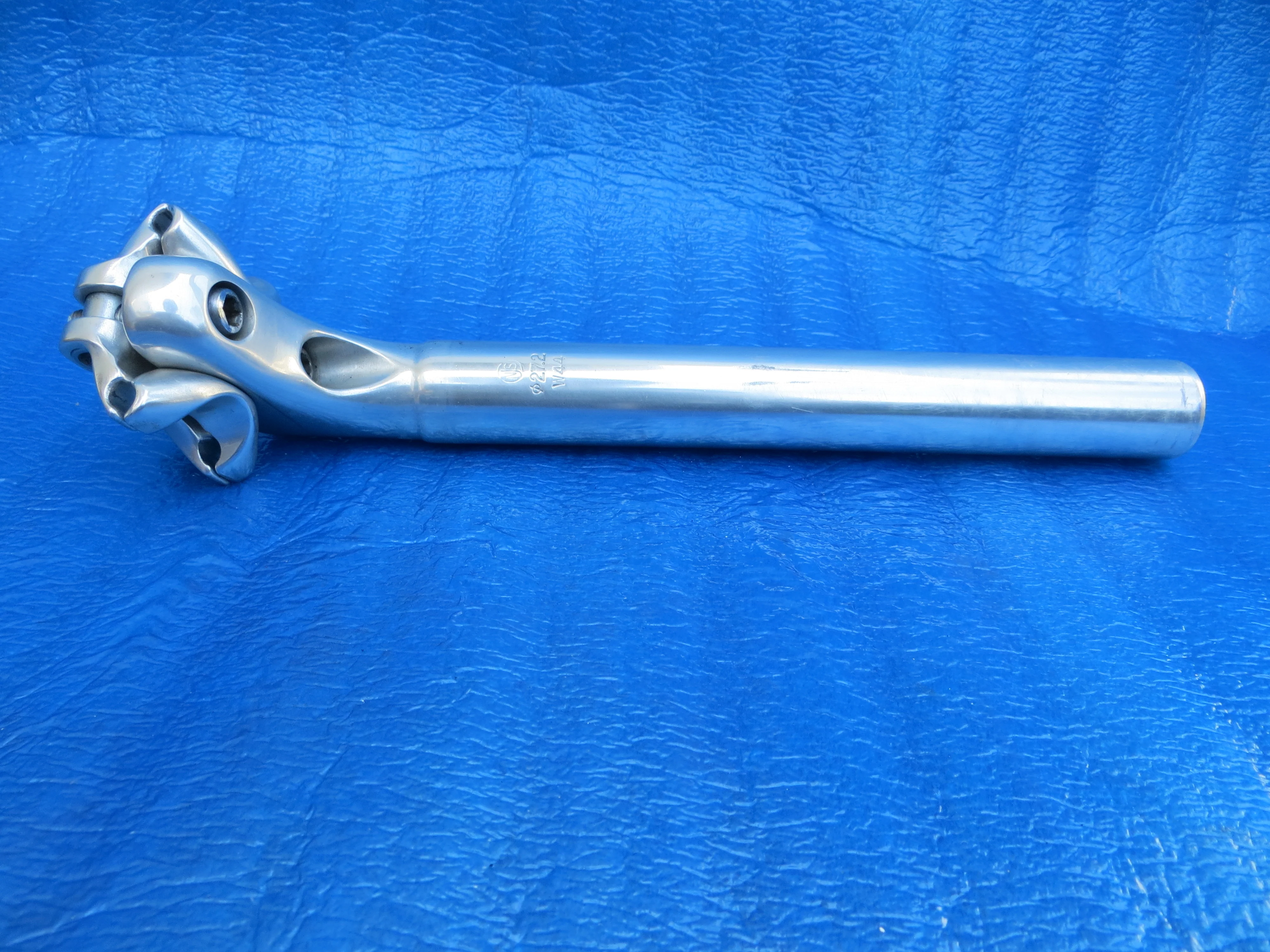 Nitto Jaguar NJ SP72 NJS Seatpost 27.2mm/44mm 250mm Long (26041911)
