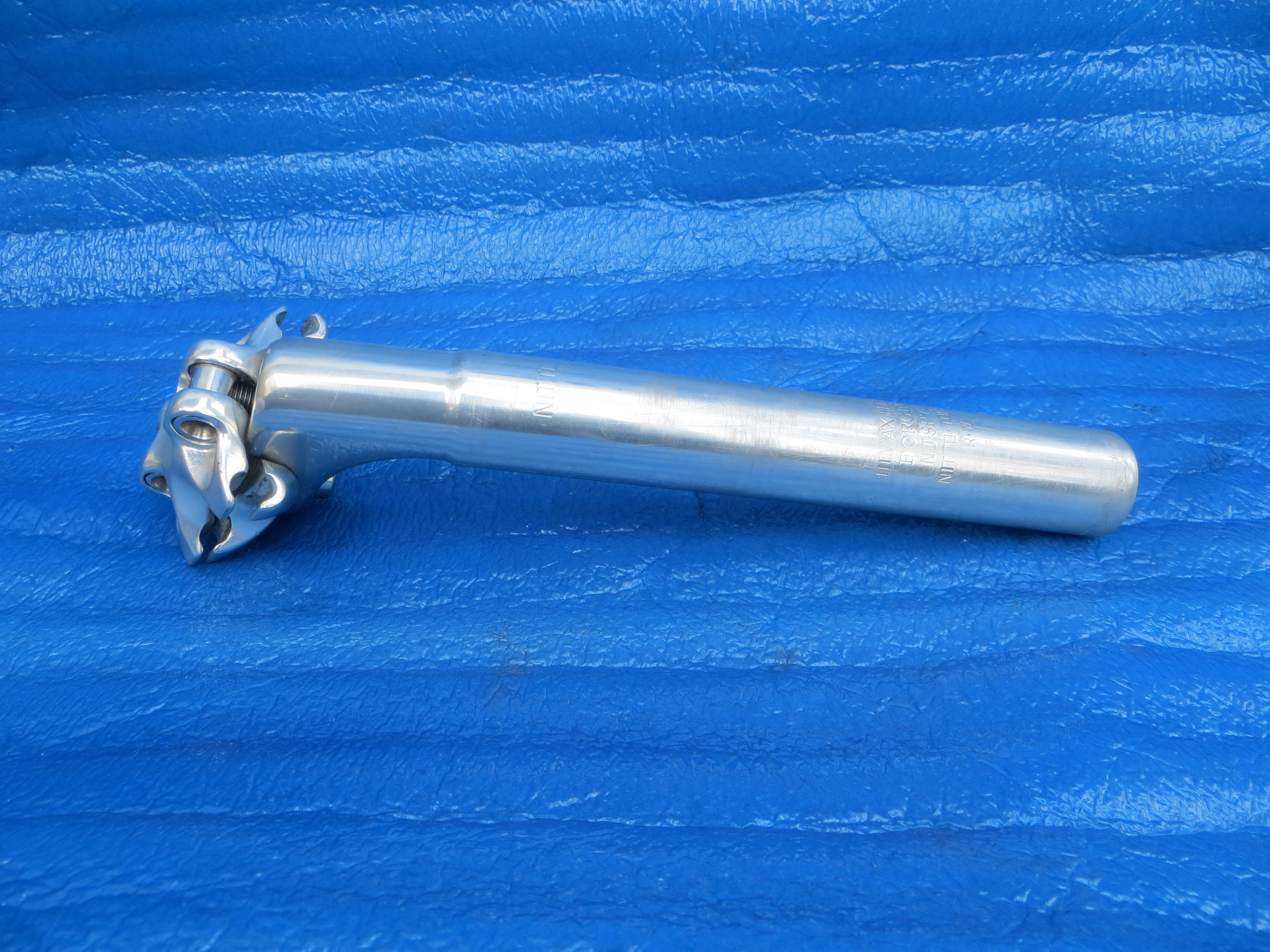 NItto Jaguar SP72 NJS Seatpost 27.0/44mm (26030903) - Image 2