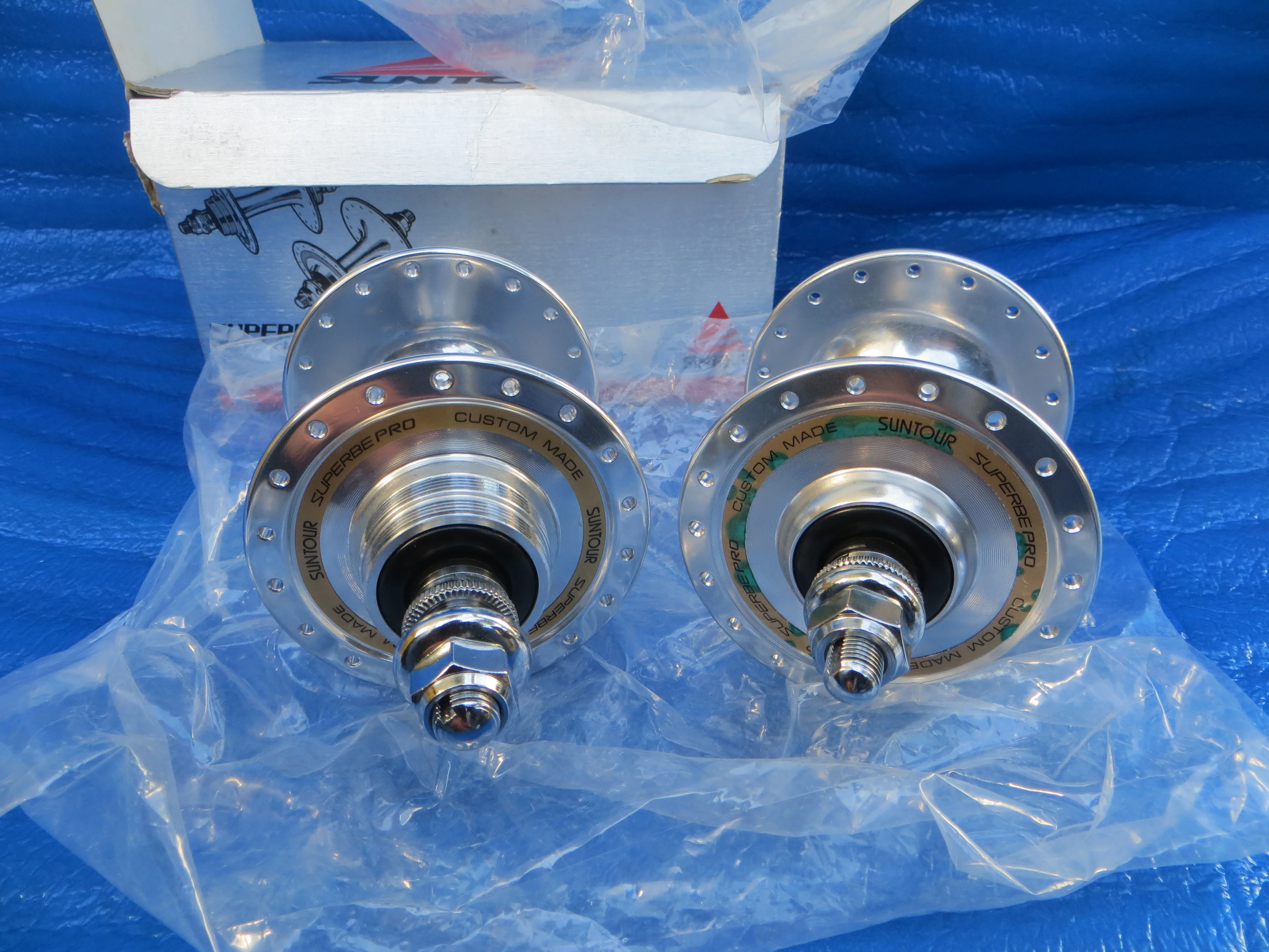 NOS Suntour Superbe Pro 36H 120mm F&R NJS Approved Hub set (26022802) - Image 4