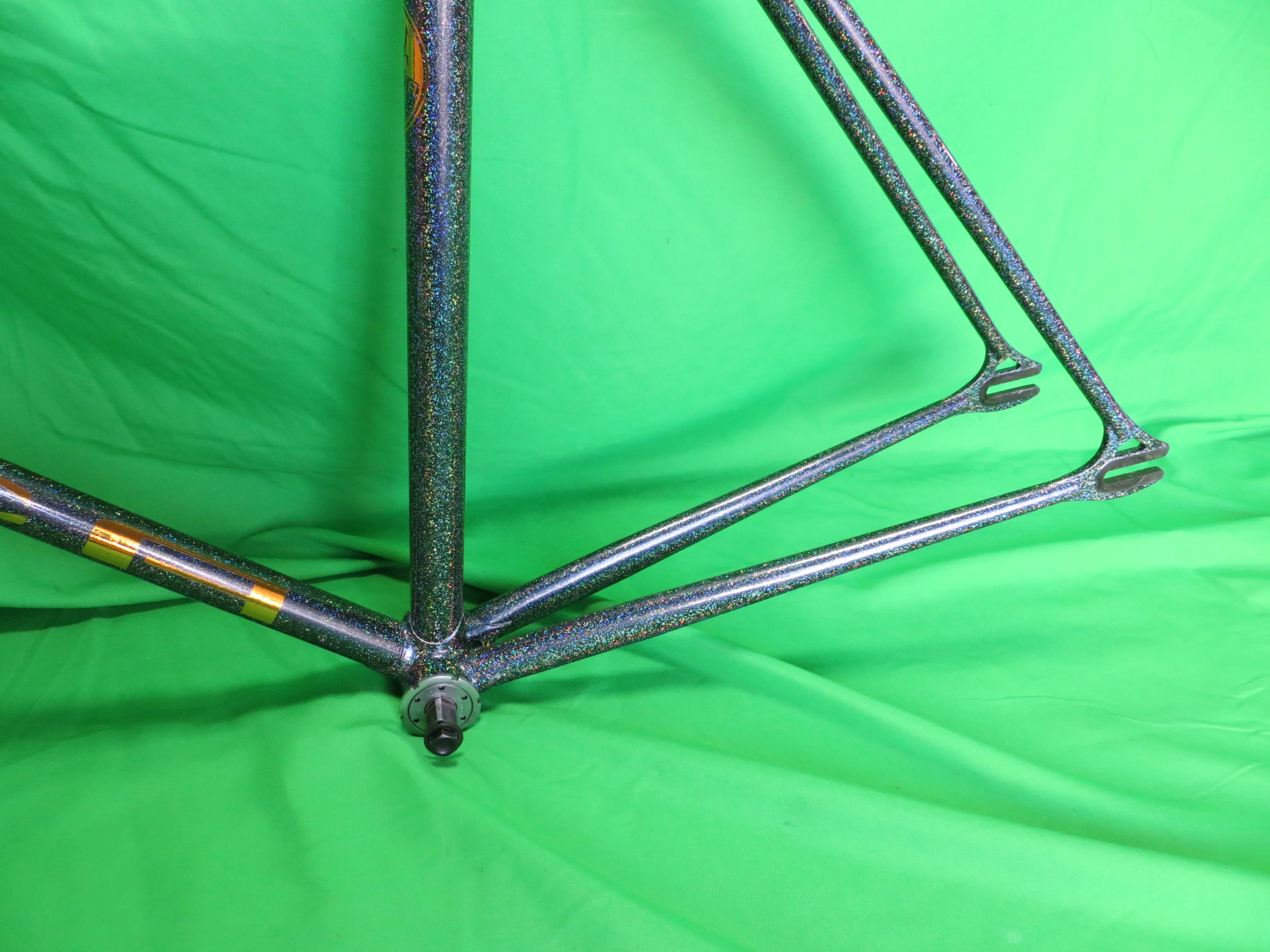 OSCA // Black with Super Rainbow Flake // 52.5cm /230901 - Image 7