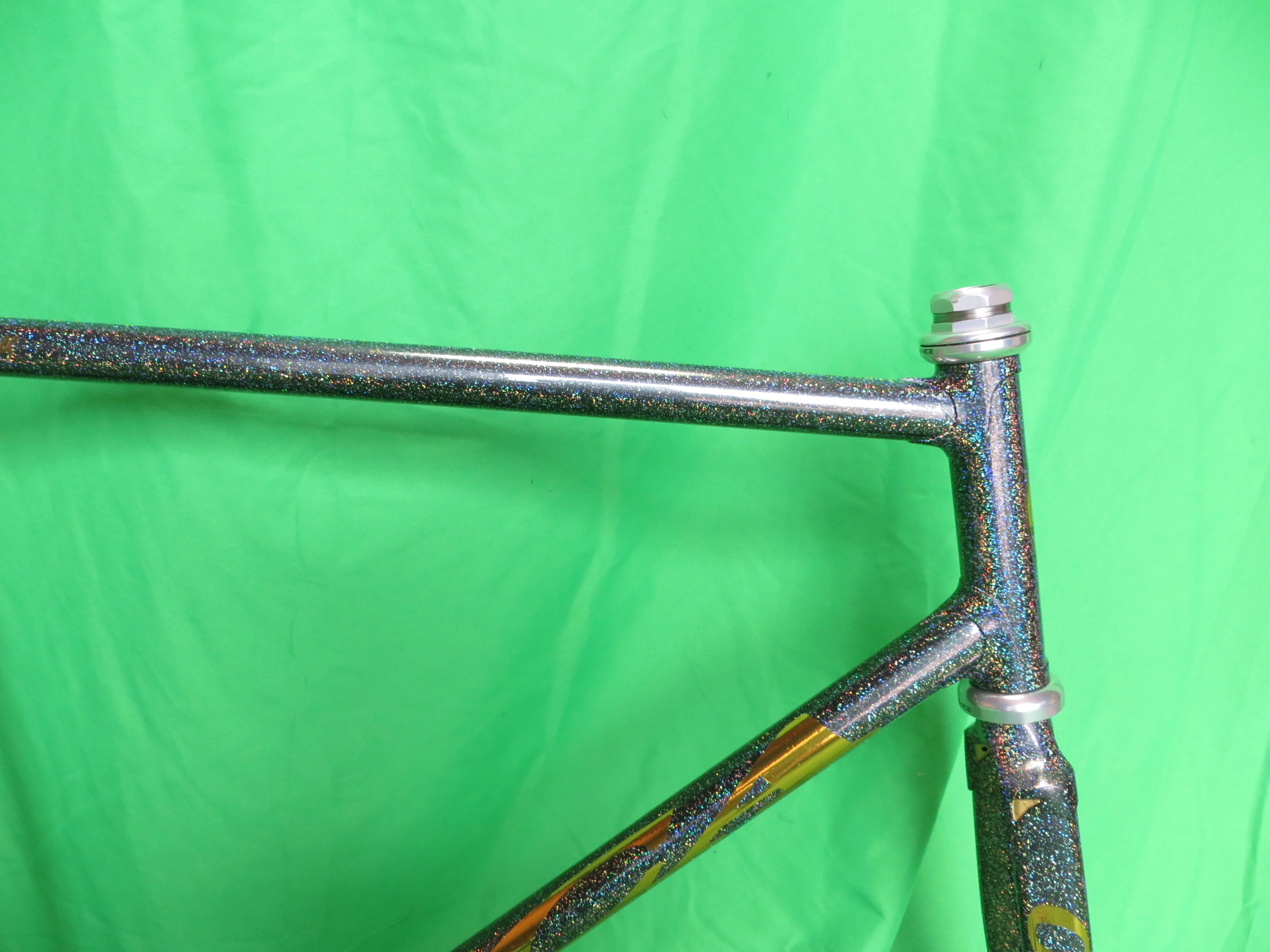 OSCA // Black with Super Rainbow Flake // 53cm - Image 11