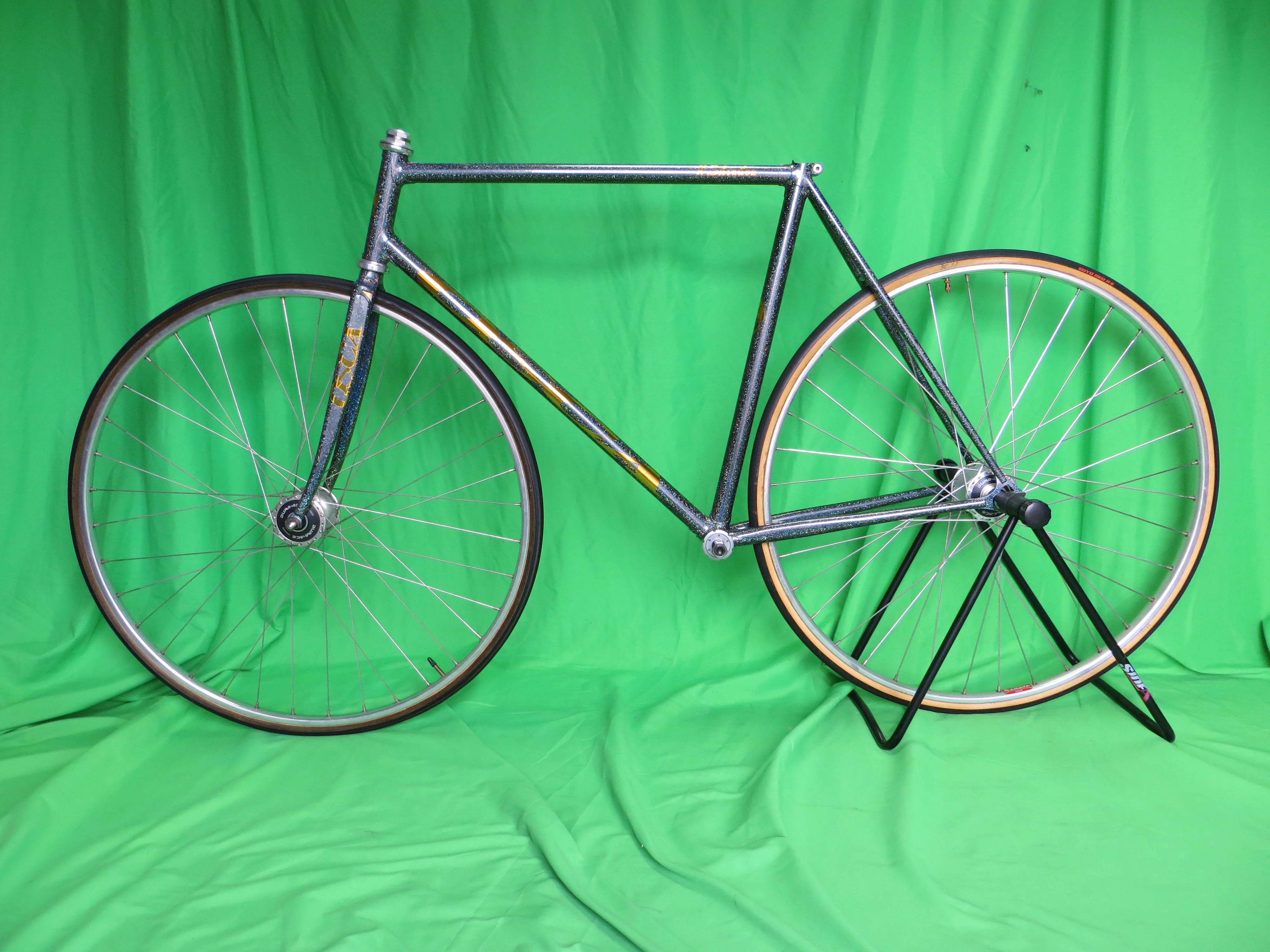 OSCA // Black with Super Rainbow Flake // 53cm - Image 16