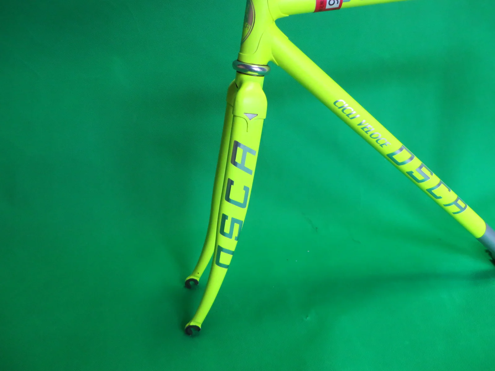 OSCA Columbus Max Fork // Matte Neon Yellow / Matte Silver Two Tone // 49cm - Image 3
