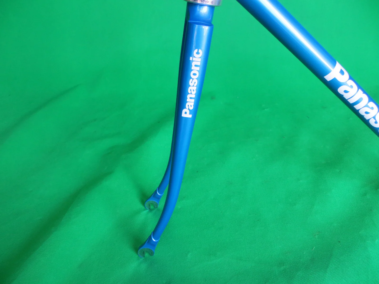 PANASONIC // blue metallic // 50.5cm - Image 3