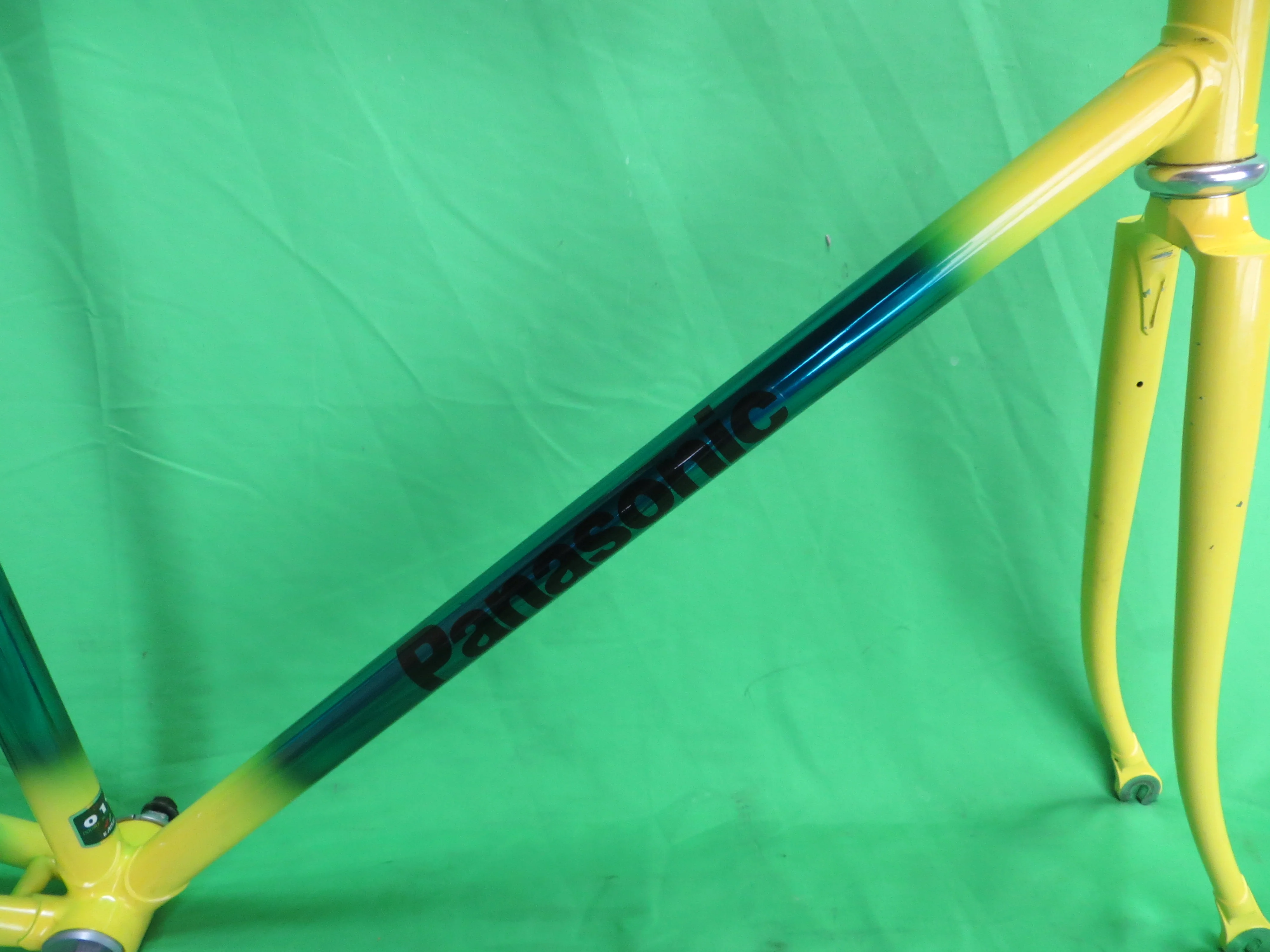 Panasonic // Candy Blue Yellow Fade // 52.5cm - Image 13