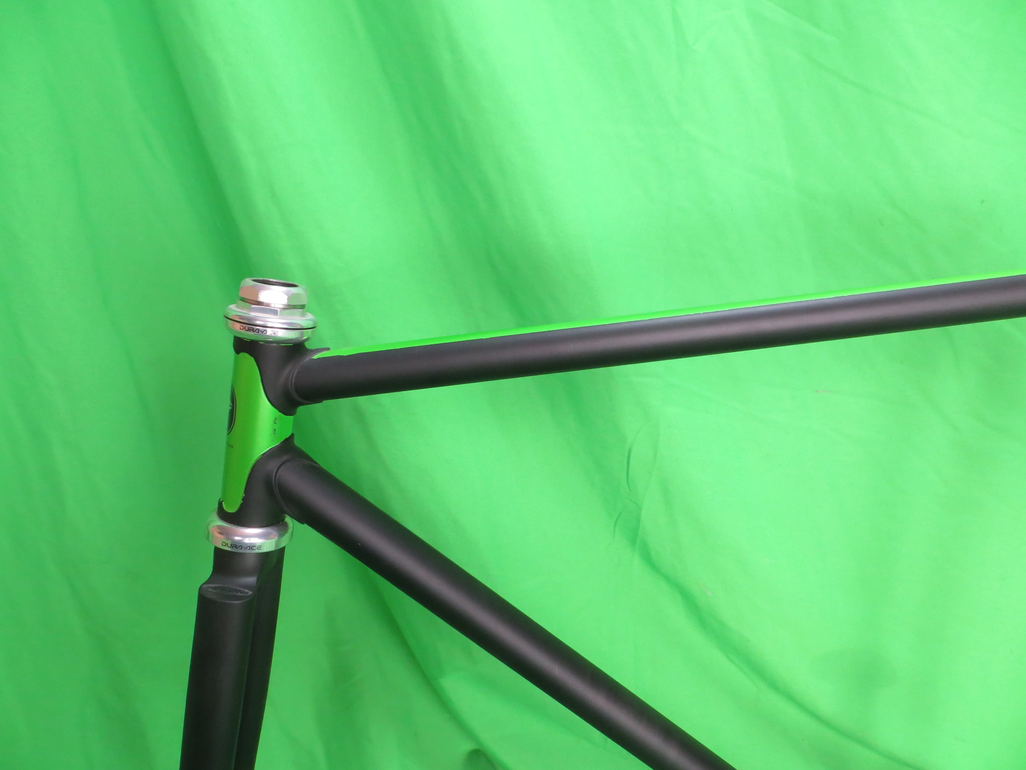Panasonic // Matte Black / Green Metallic Two Tone // 51cm - Image 4