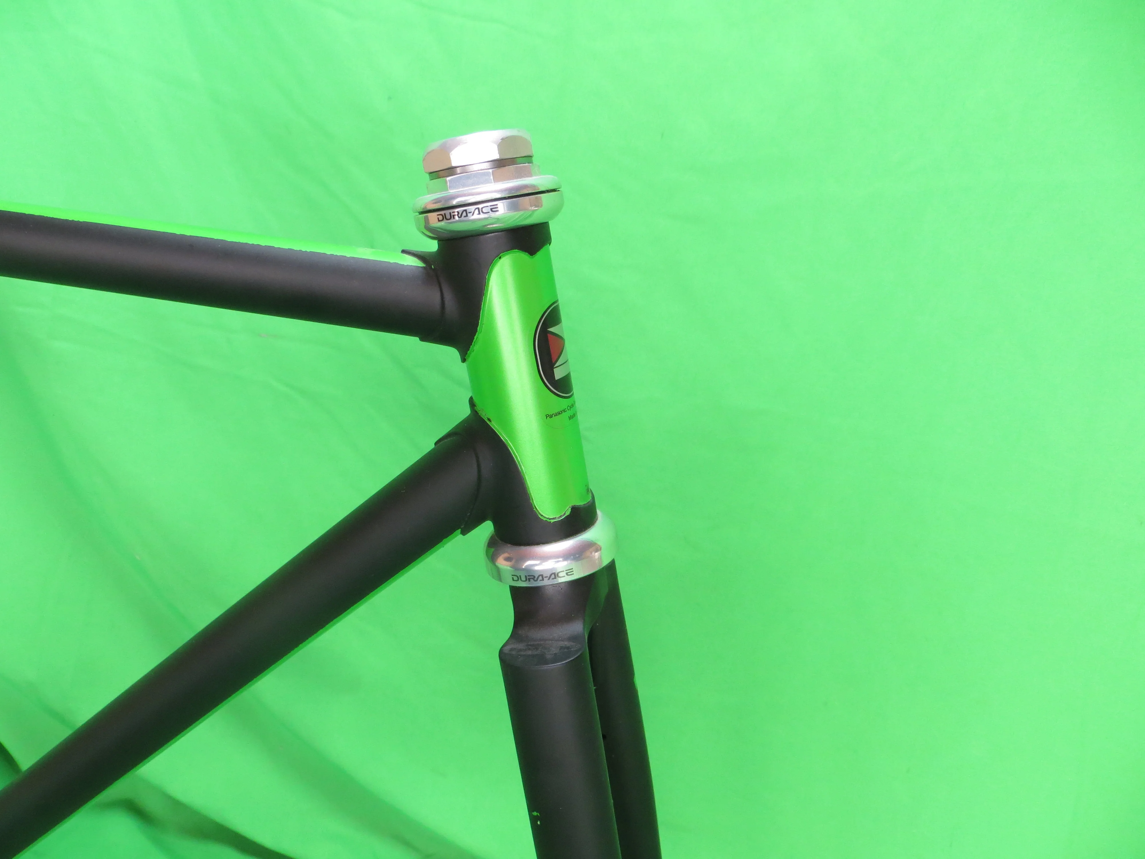 Panasonic // Matte Black / Green Metallic Two Tone // 51cm - Image 9