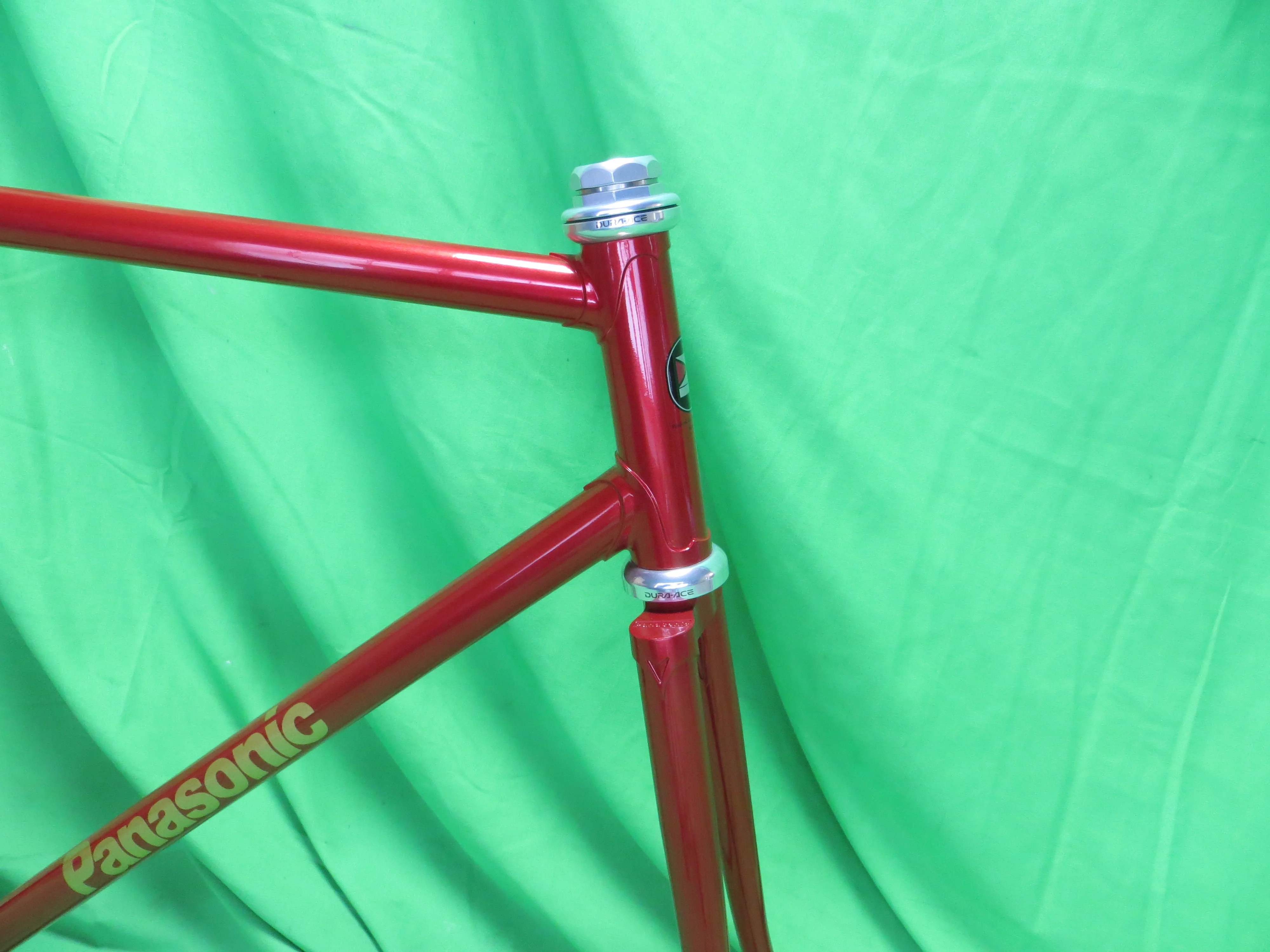 PANASONIC // Red Metallic // 54.5cm #2 - Image 9