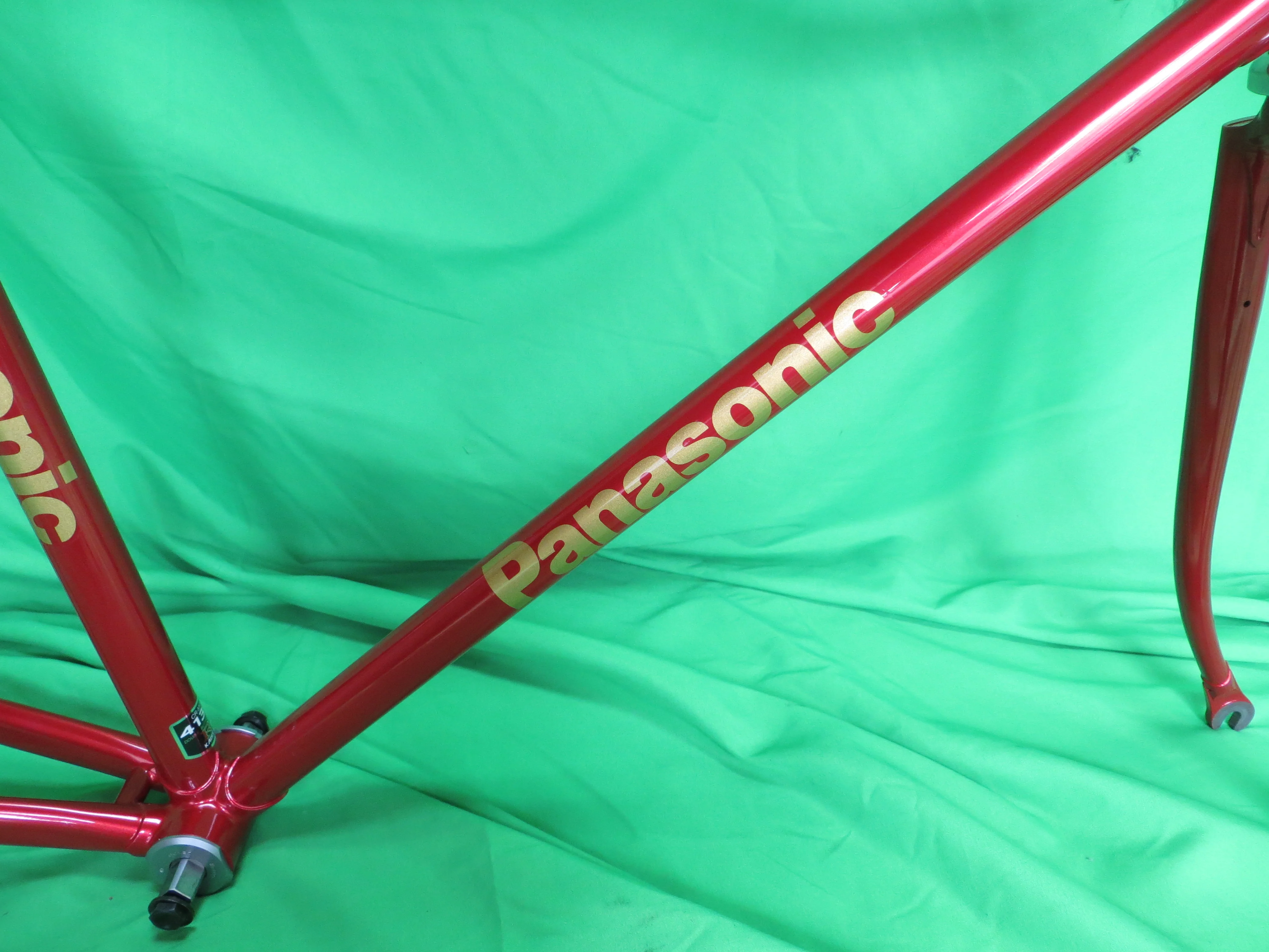 PANASONIC // Red Metallic // Kaisei 4130R  // 53cm - Image 18