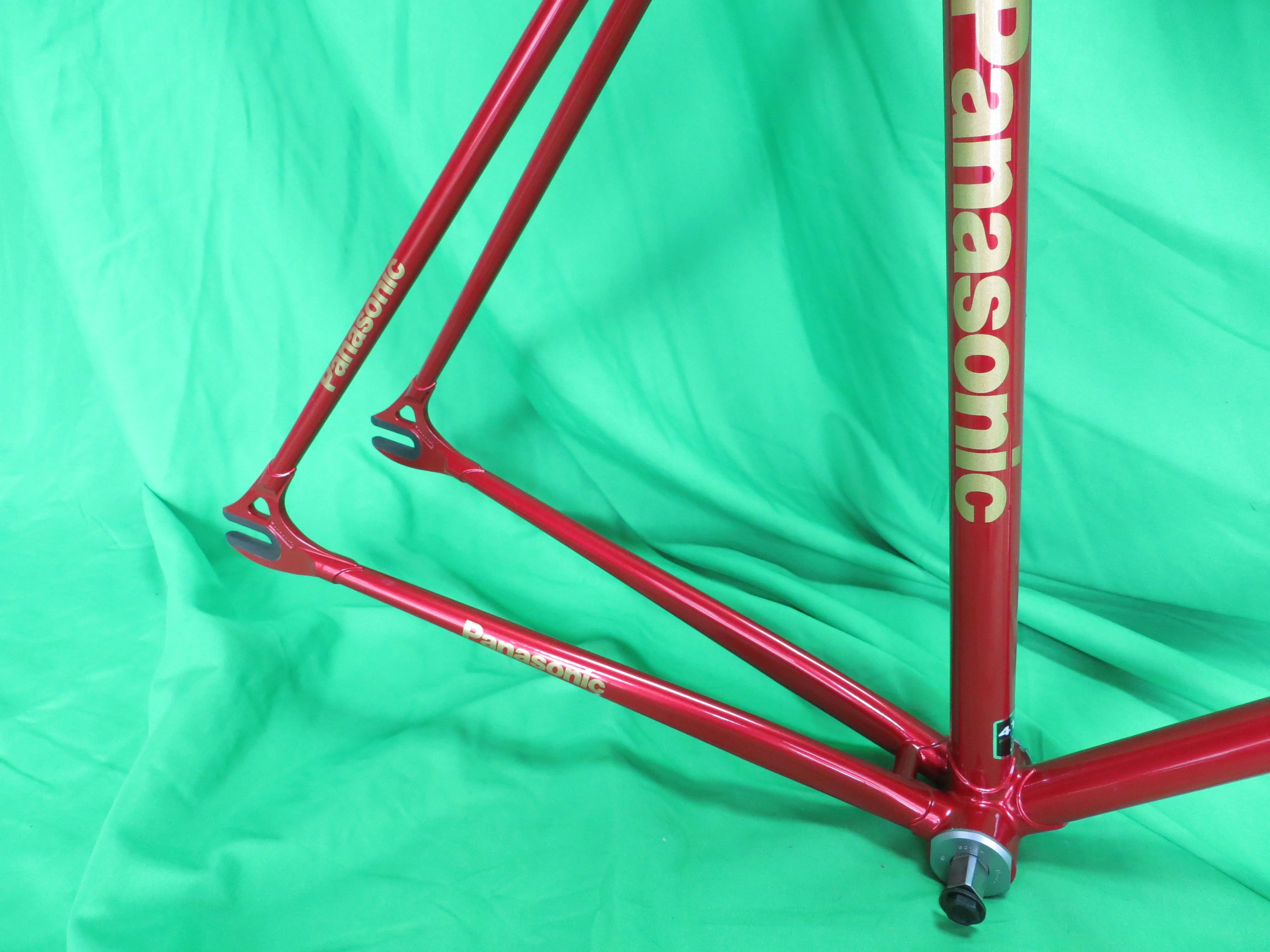 PANASONIC // Red Metallic // Kaisei 4130R  // 53cm - Image 19
