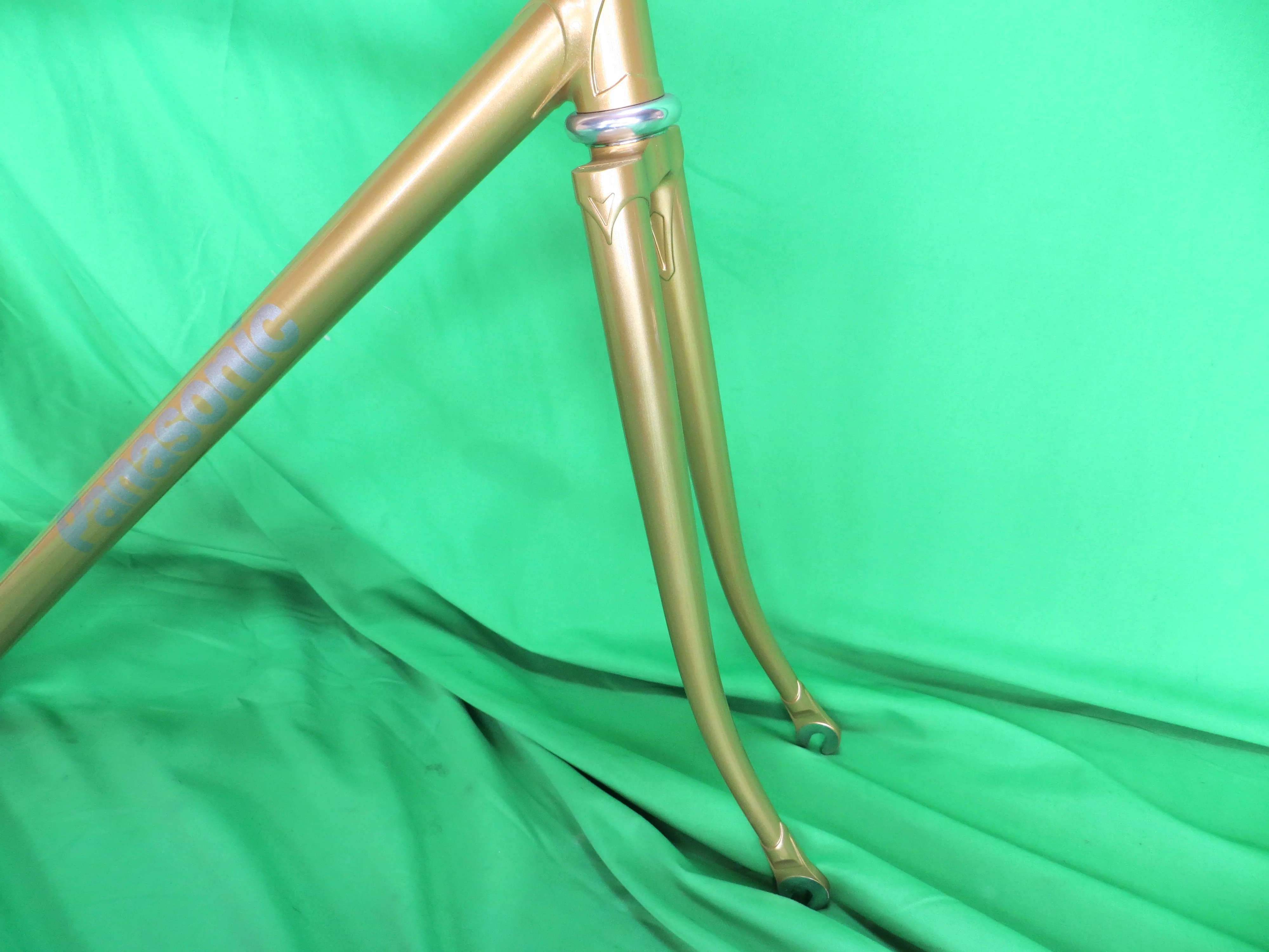 Panasonic Tange Prestige // Gold Metallic // 51.5cm - Image 10