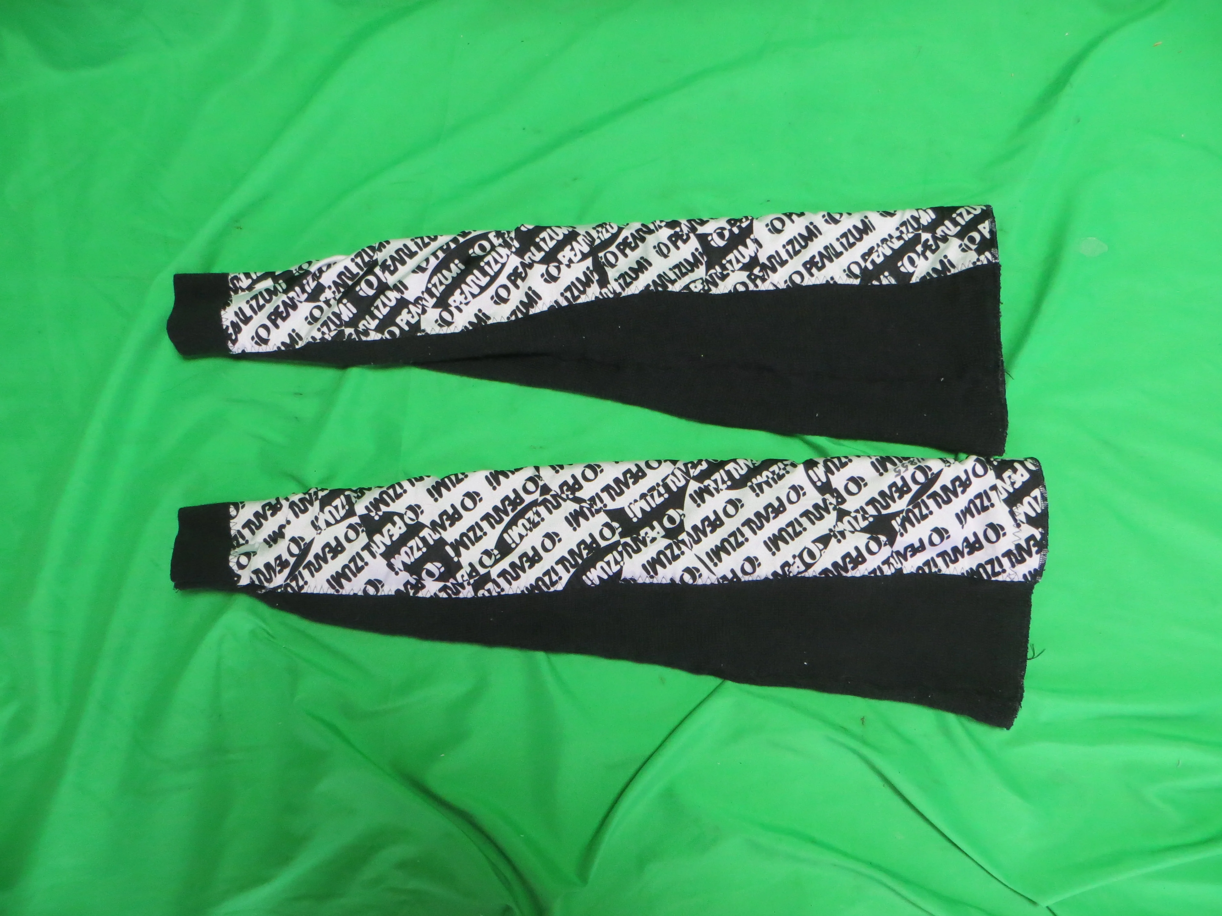 Pearl Izumi Leg Warmer LL size (American L) /250205 - Image 2